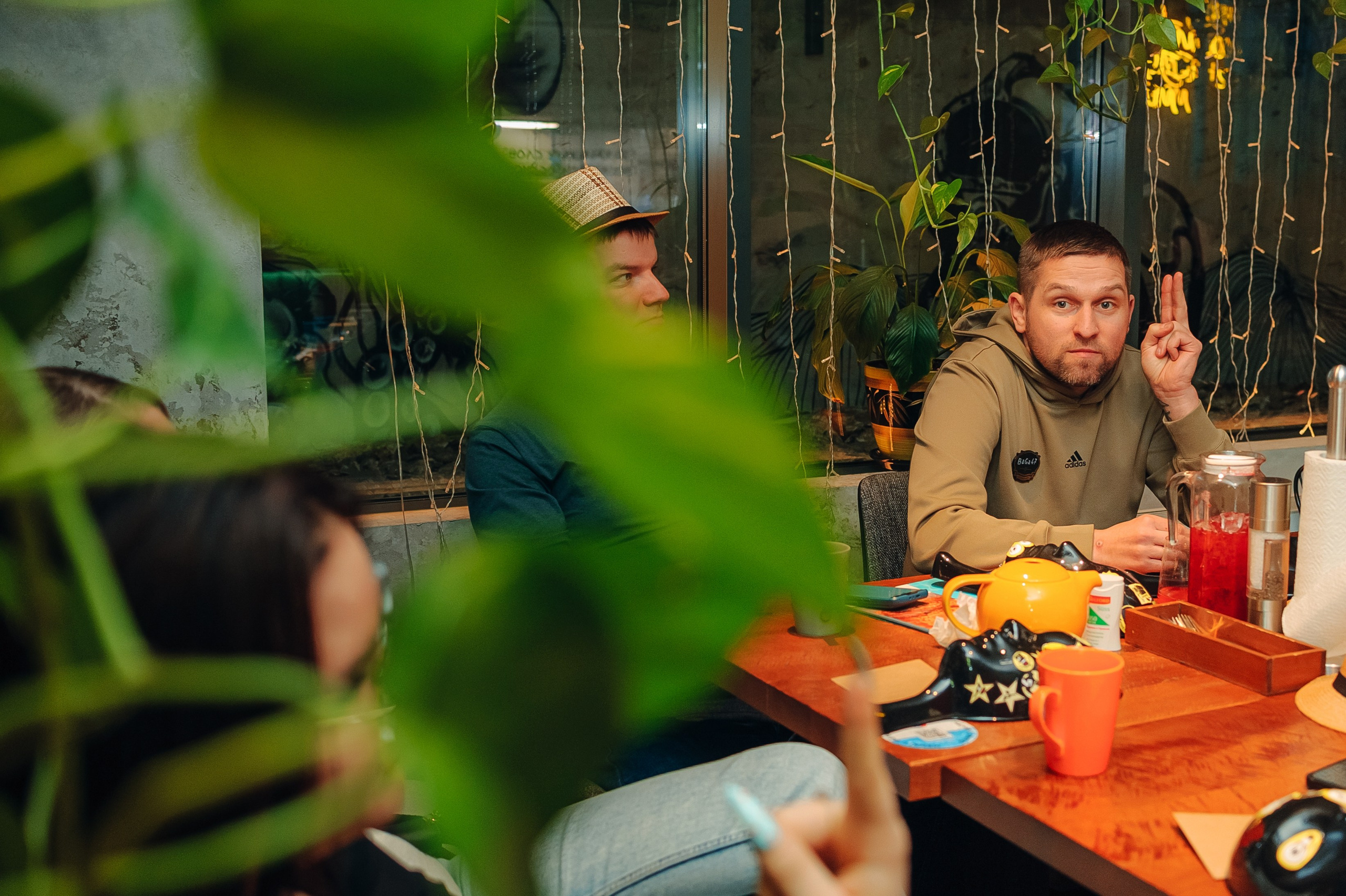 Вечер игры в Мафию. Фотограф в Екатеринбурге Артём Зайнетдинов