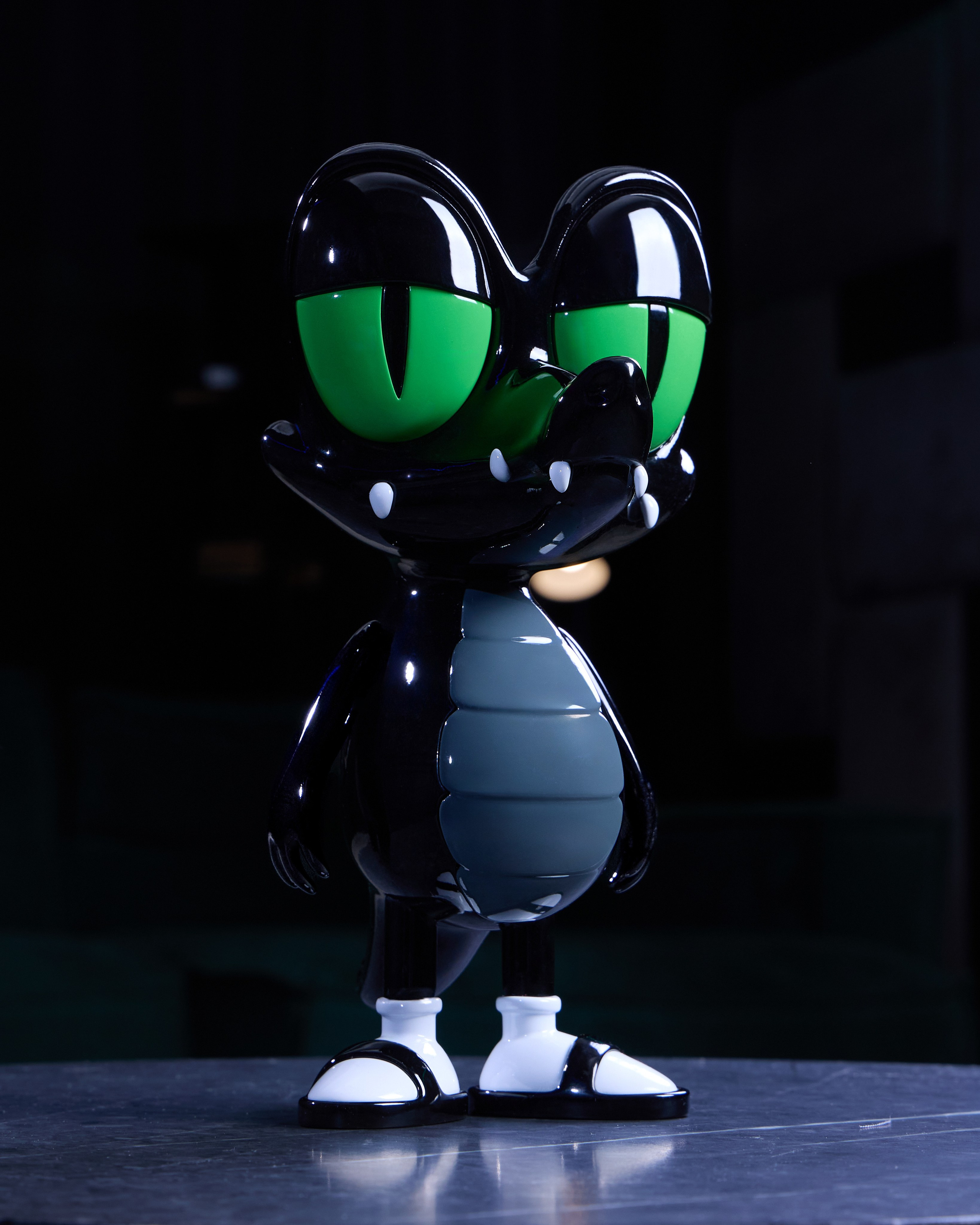 Commercial shooting art toys Croco. Святослав Лебедев | Рекламный фотограф — Коммерческая съемка, Арт-дирекшн, AI-интеграция