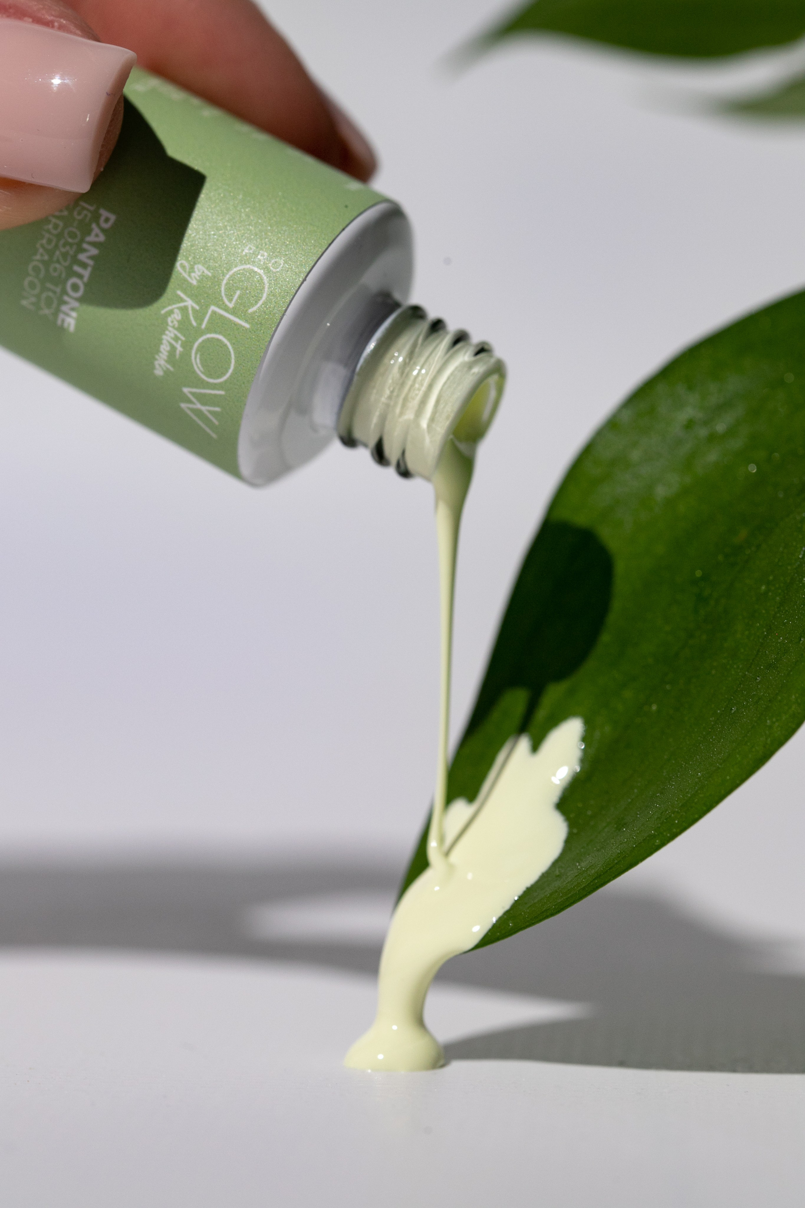 Гель-лаки. Предметный, контентный и личный фотограф в Минске Смоляр Руслана