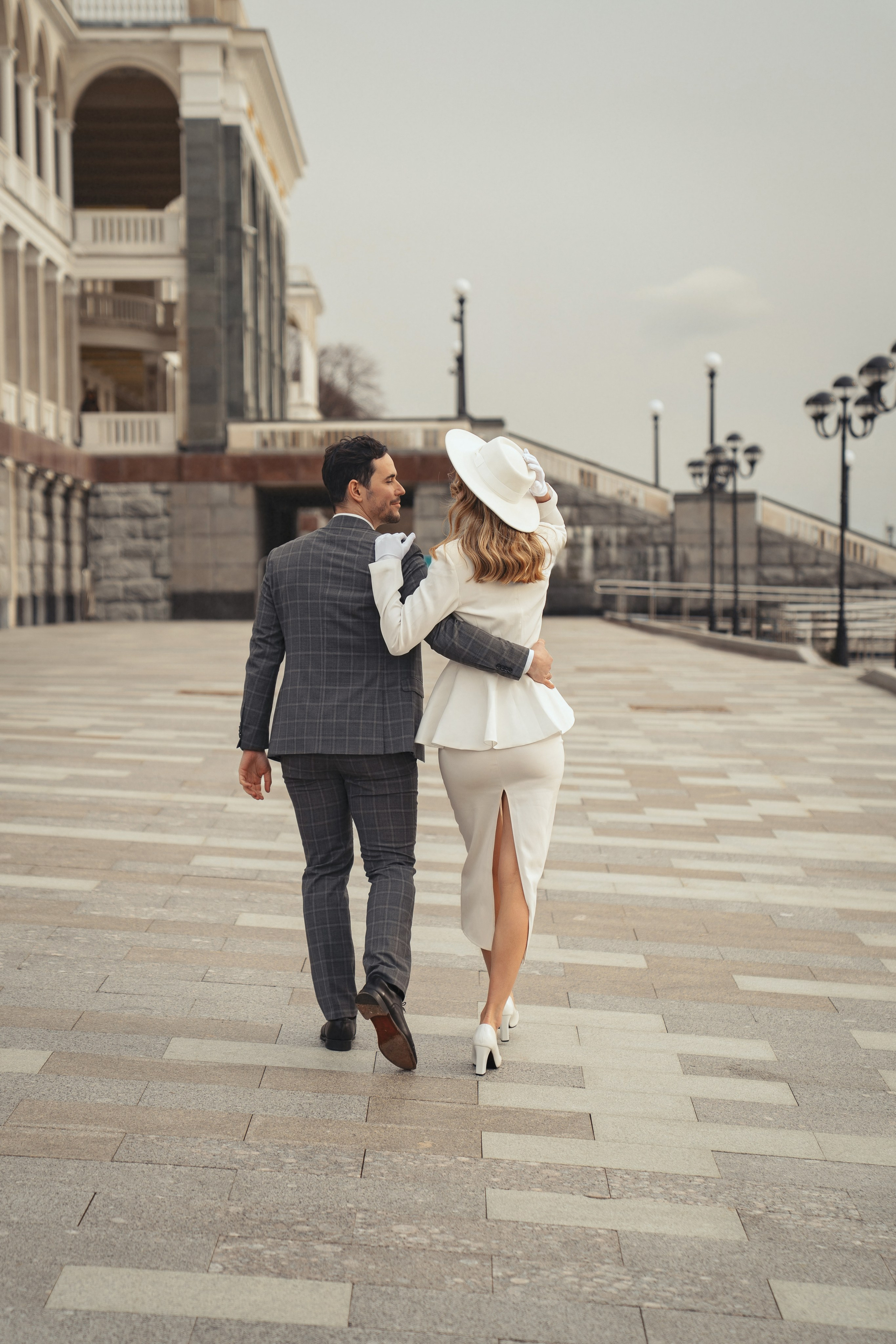 Свадебная прогулка на речном вокзале. Семейный фотограф в Москве Трубинова Екатерина