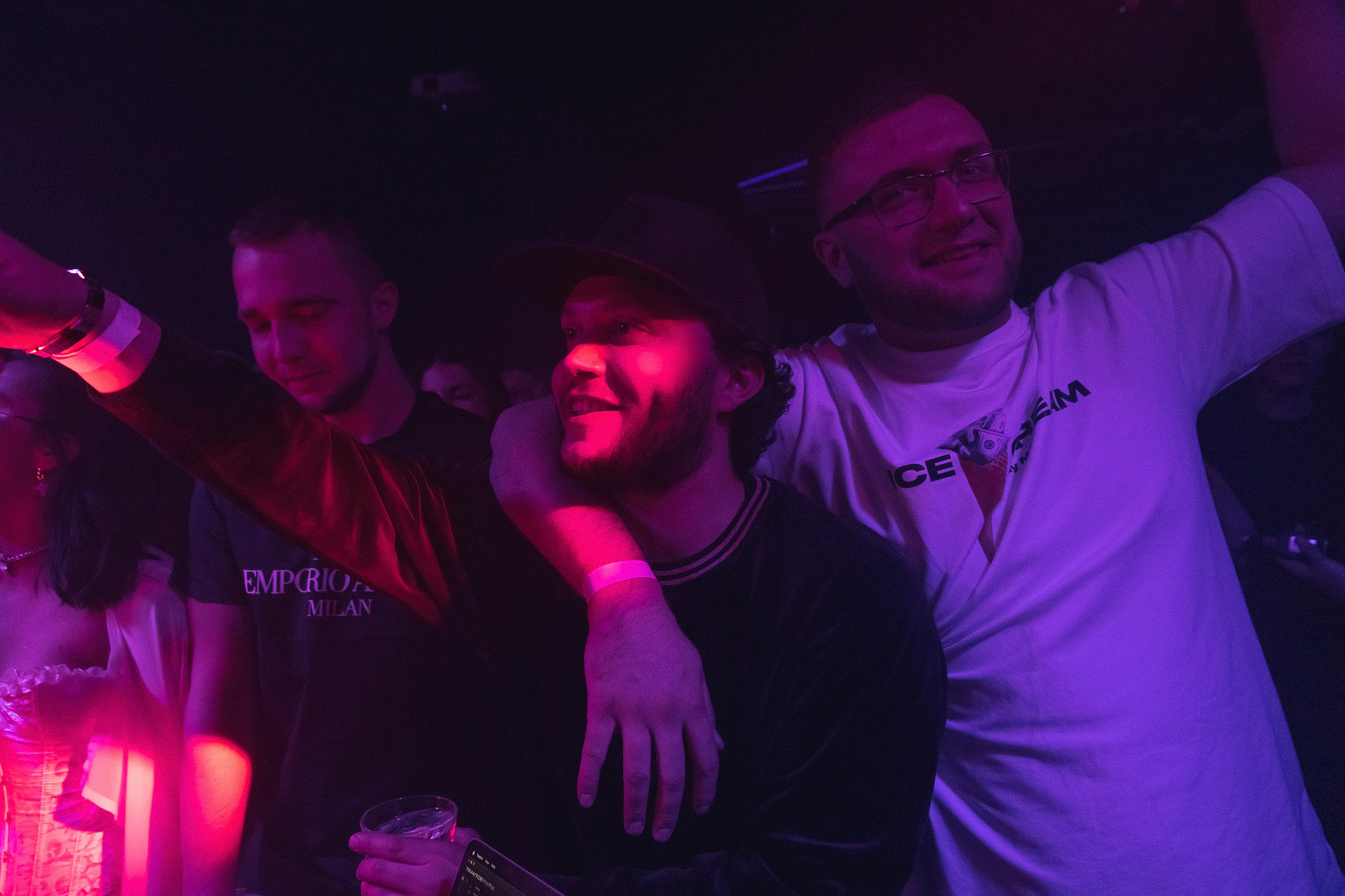 Ciber oktagon. Репортажный фотограф Макс Брагин