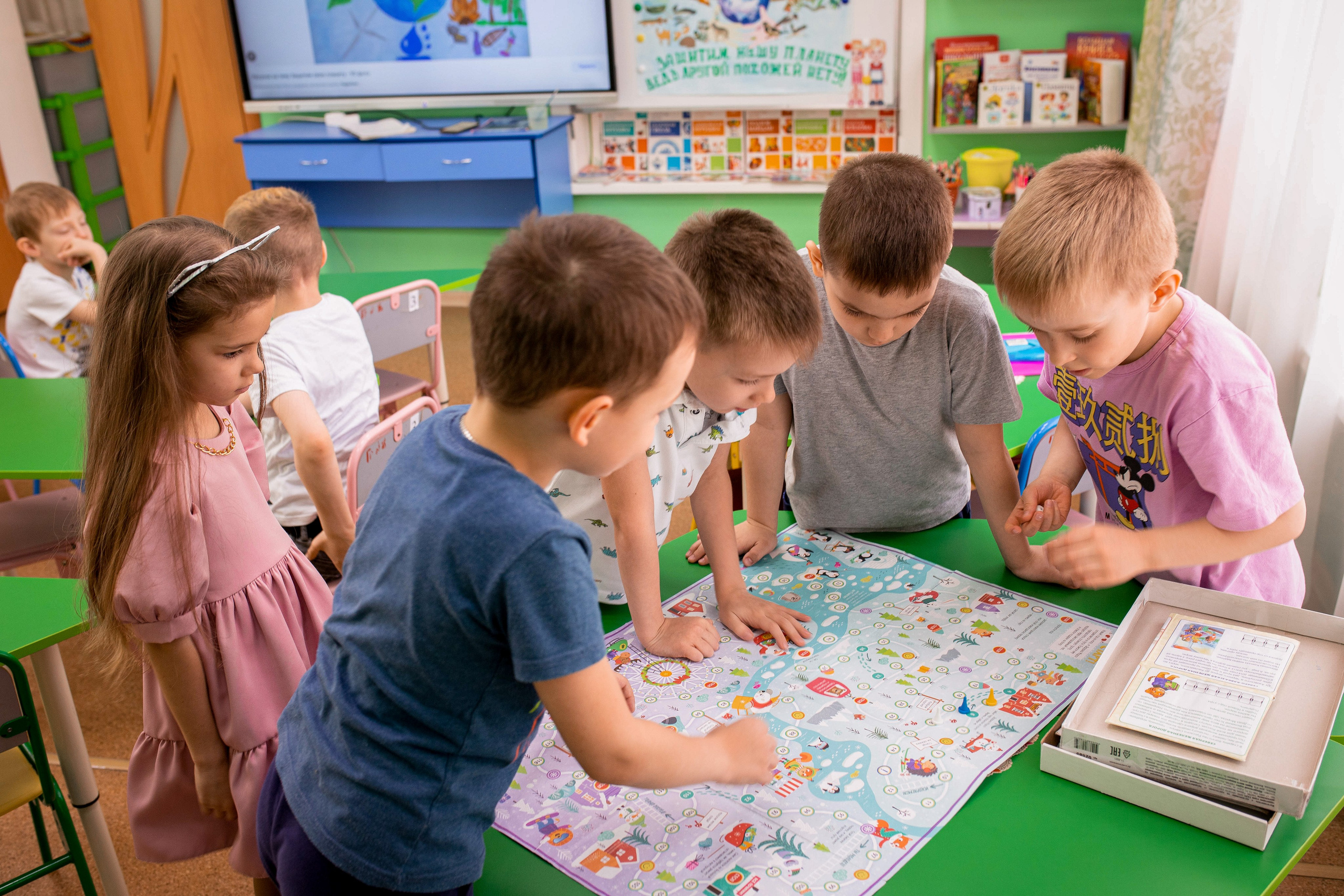 Степа, Даша и Алиса в детском саду. Семейный и детский фотограф город Тында Дарья