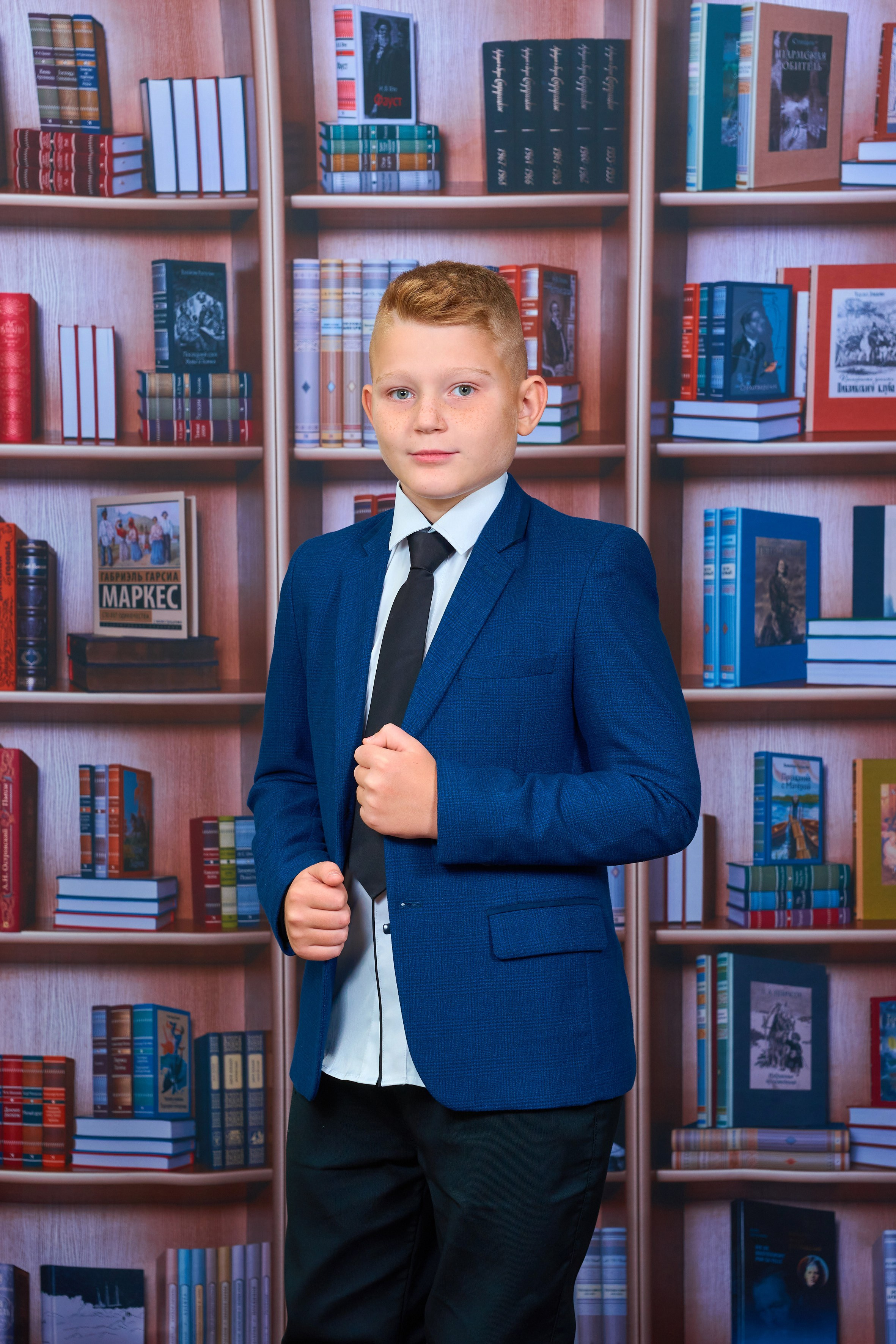 Портреты и фоны. Начальная школа. Childrenfoto.ru