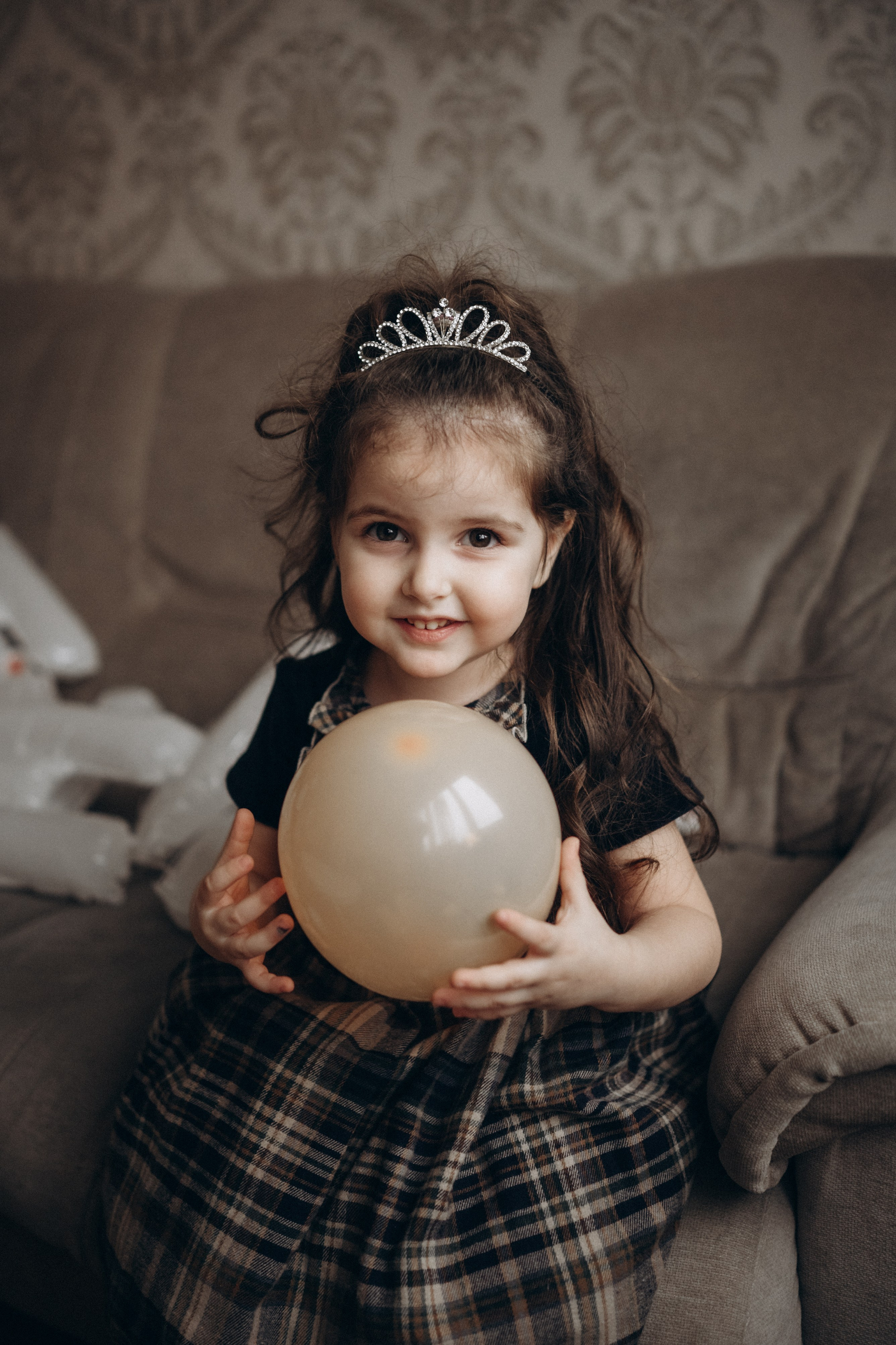 Самвел, Ануш, Валера, Ника и Вика. Фотограф Горбенко Анна