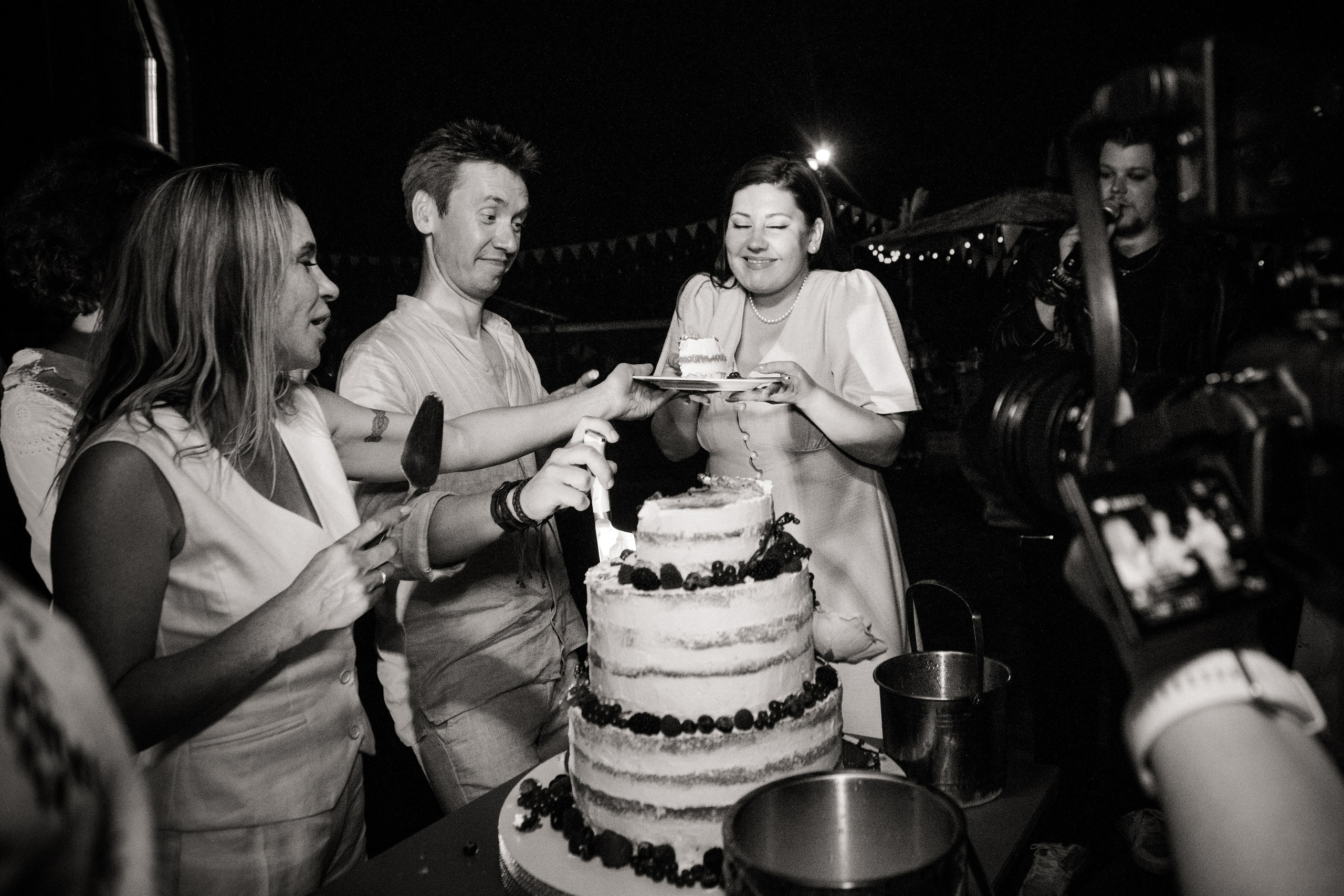 Свадебная фотосъемка в загородном отеле «LaFa». Свадебный и семейный фотограф в Москве и Подмосковье Лариса Козлова