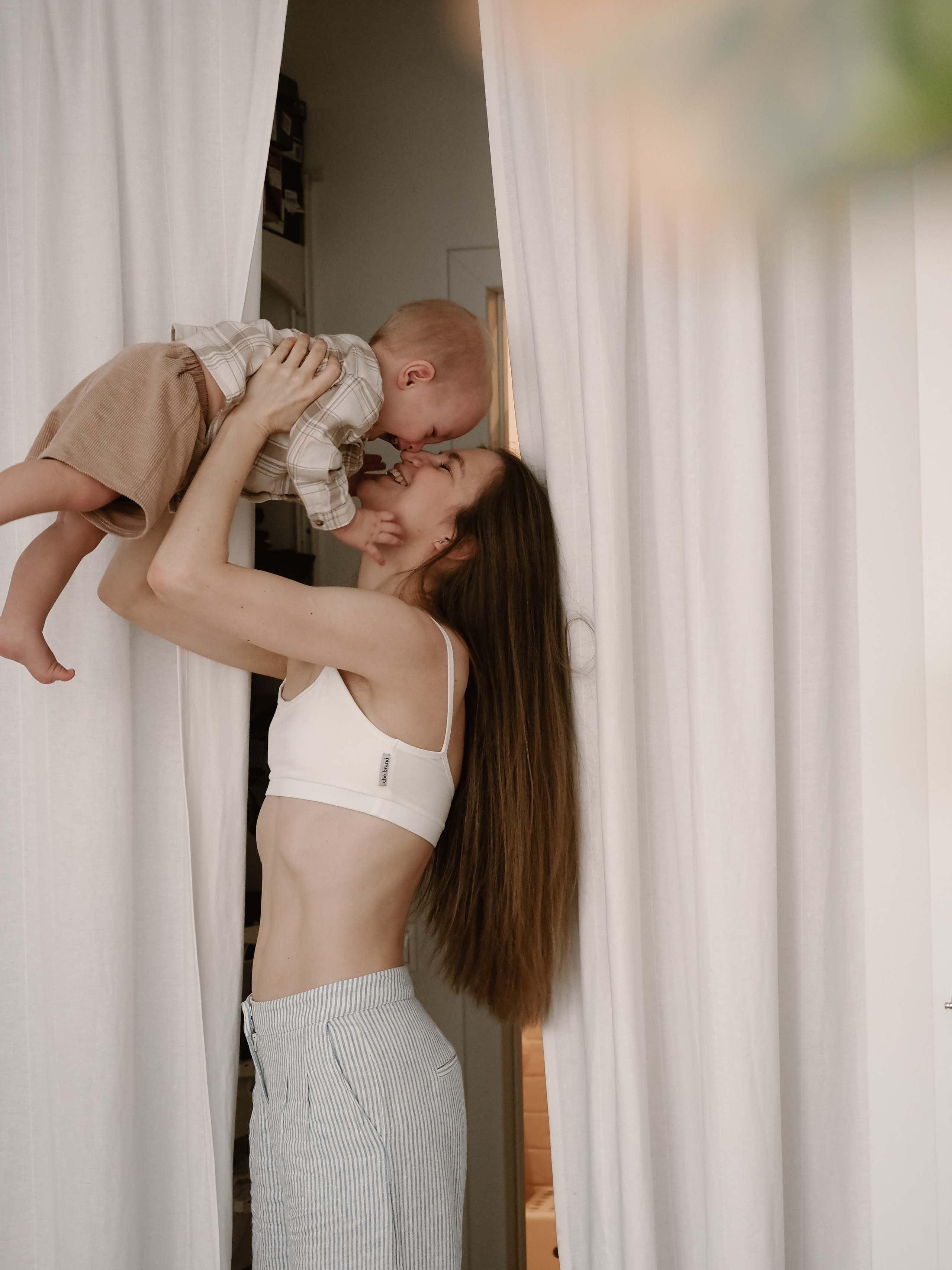 Новый год дома. Фотограф Рязань. Семейный Свадебный фотограф