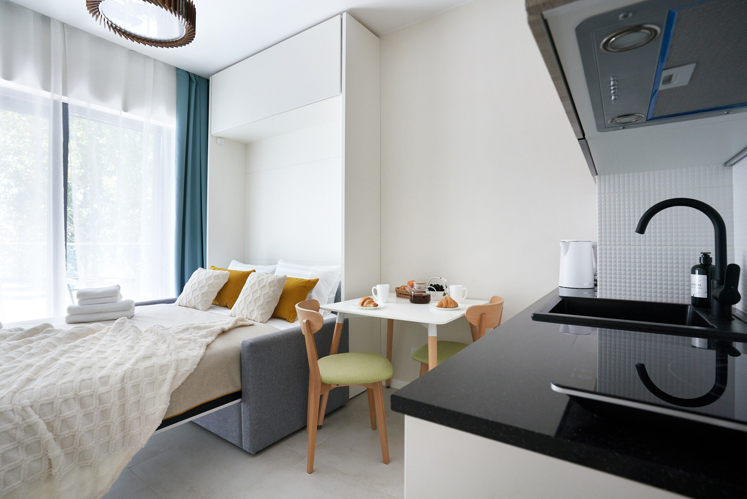 Фотограф апартаментов в Анапе. Профессиональный фотограф в Анапе Артем Ковальский