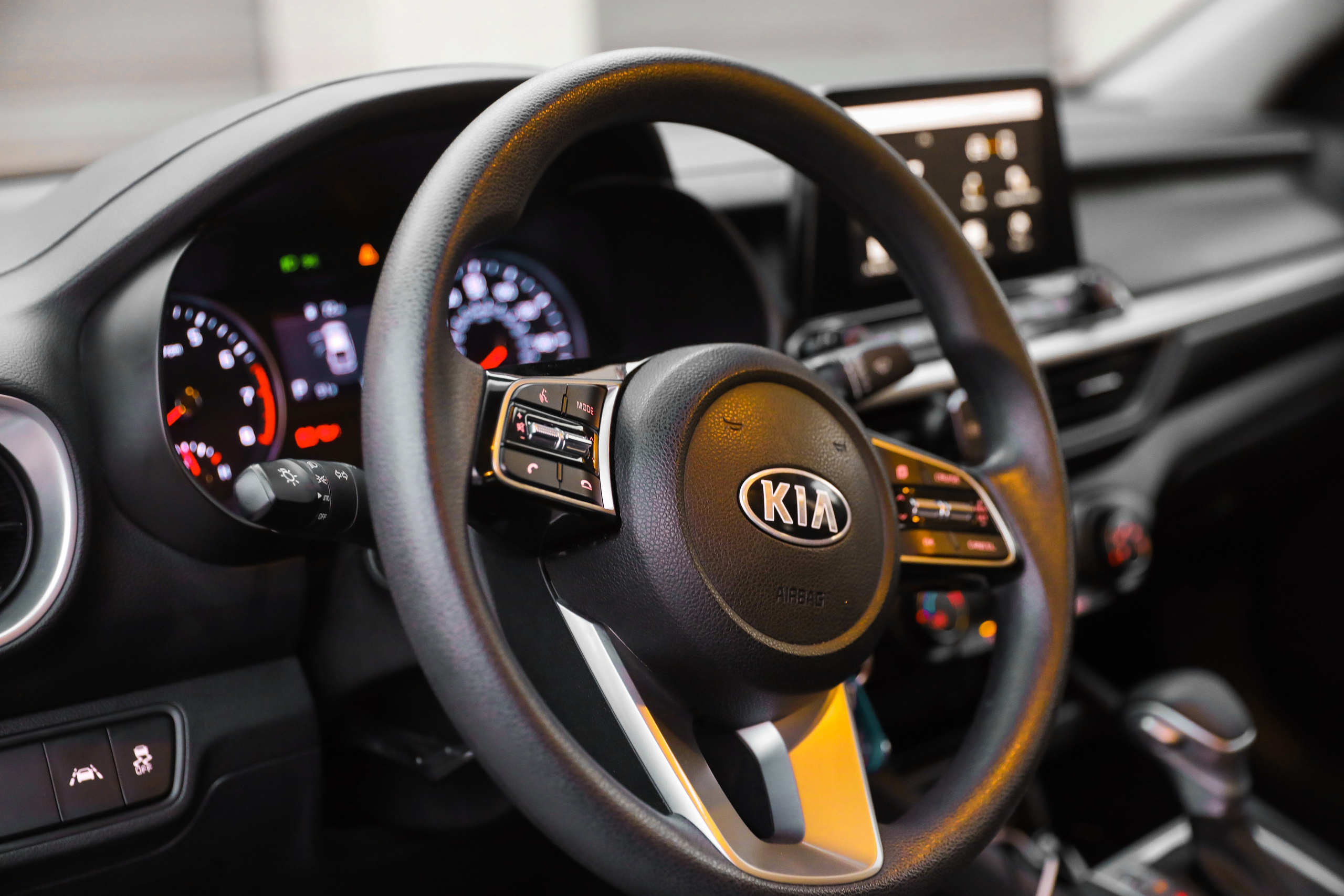 АВТО. Photographer Viktoriya Markushina «My world throug»