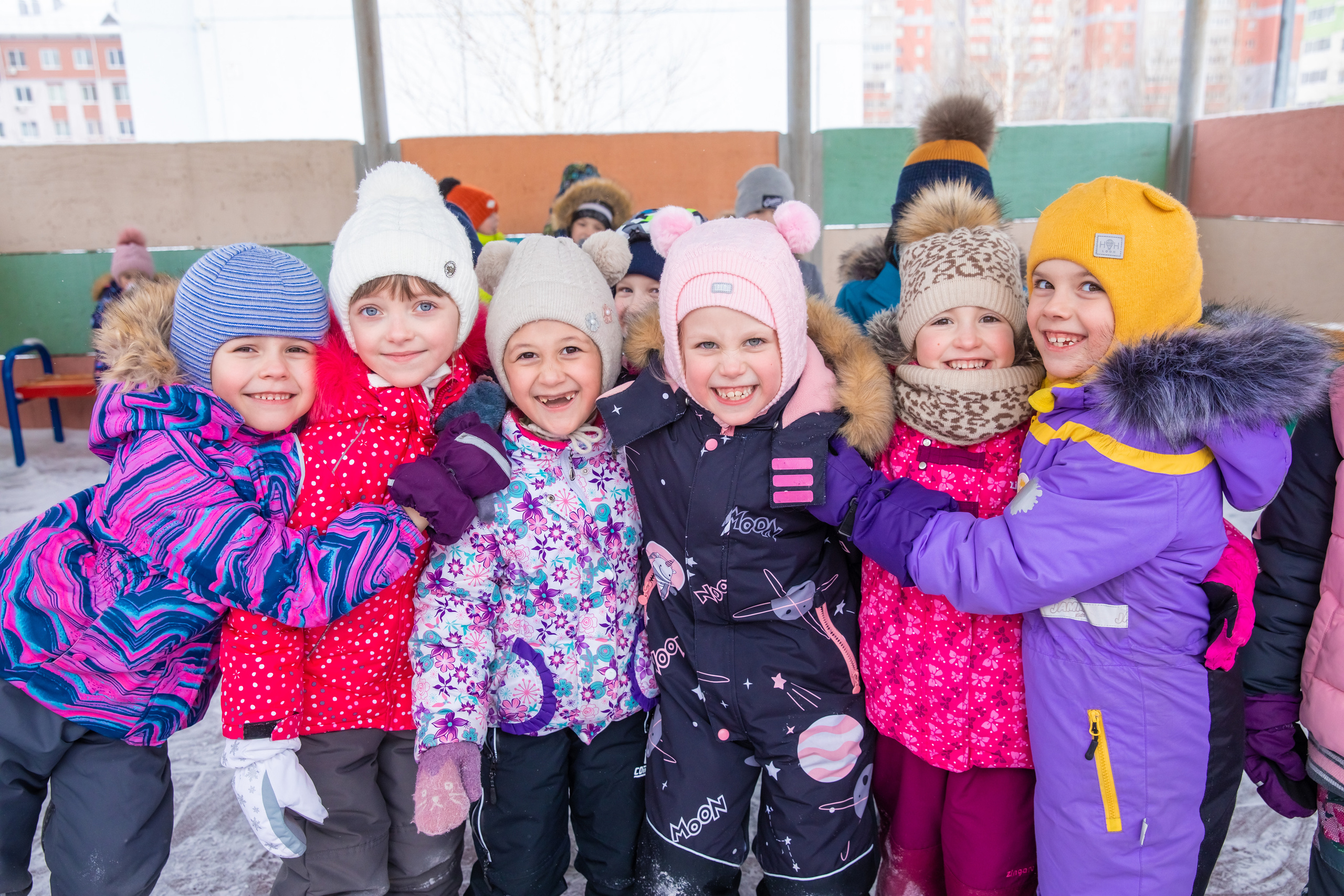 Прогулка с девчонками детский сад 266.  Год выпуска 2022