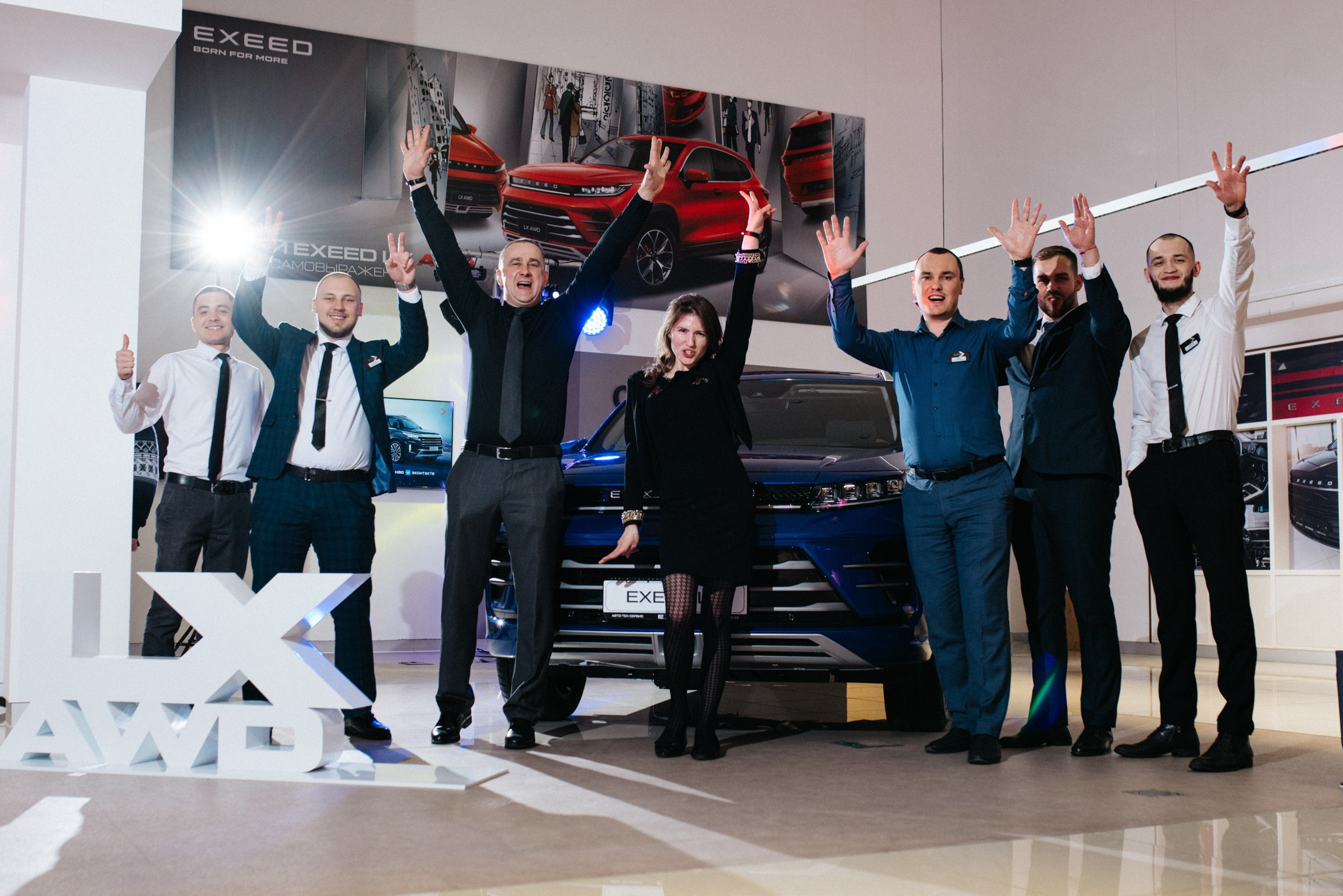 Открытие автосалона Exeed. Портретный и репортажной фотограф Алексей Волков. Москва, Оренбург