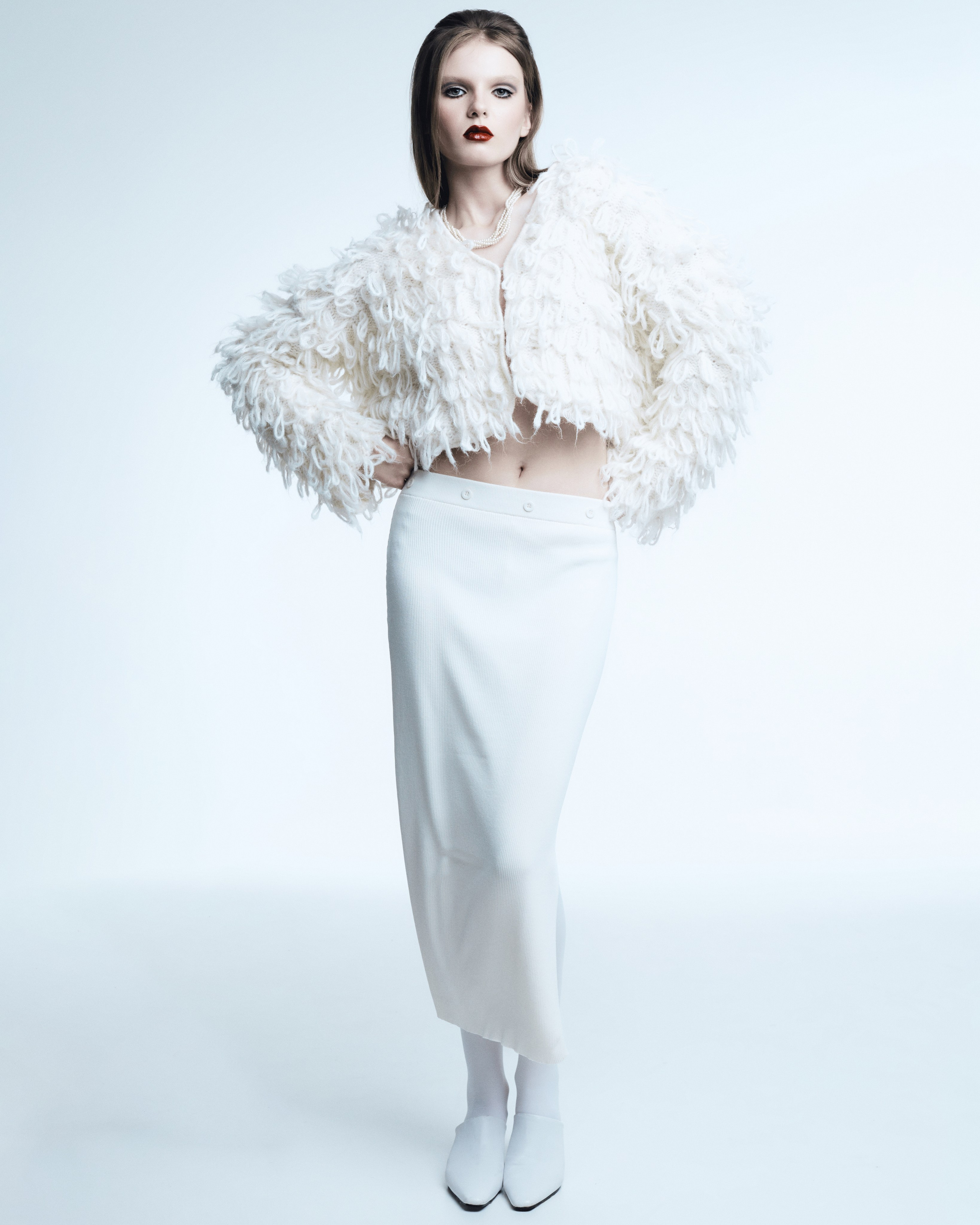 Kati, white and burgundy. Юрина Полина, фотограф из Екатеринбурга