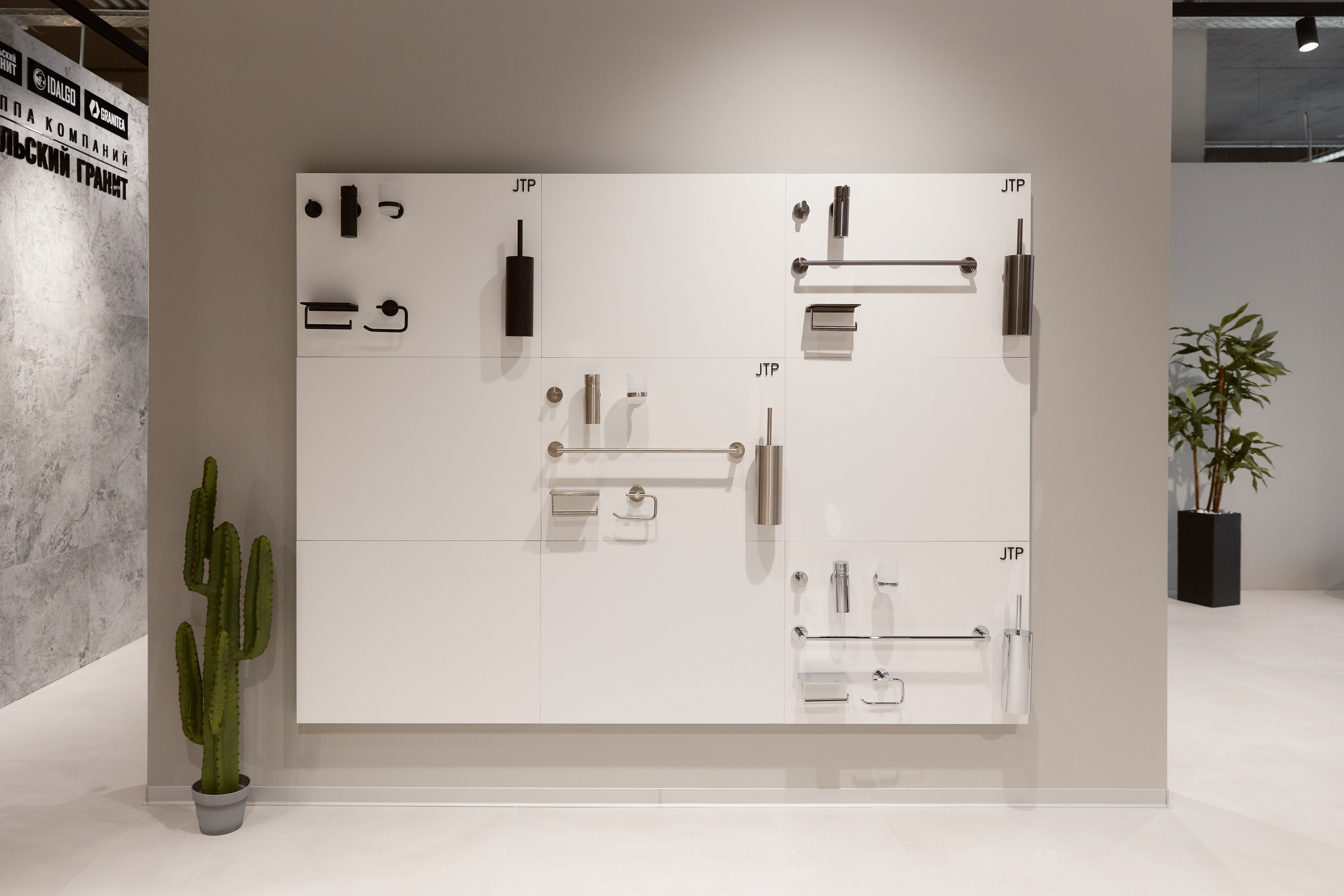 X15 Showroom. ФОТОГРАФ НА МЕРОПРИЯТИЕ ОТ СОЛЬ МЕДИА PRODUCTION