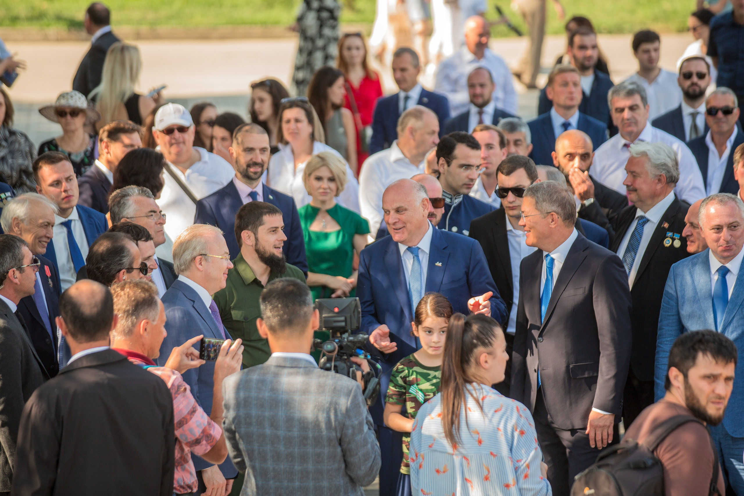 30-летие Дня Победы и Независимости Абхазии. Свадебный и семейный фотограф в Абхазии Эля Цишба