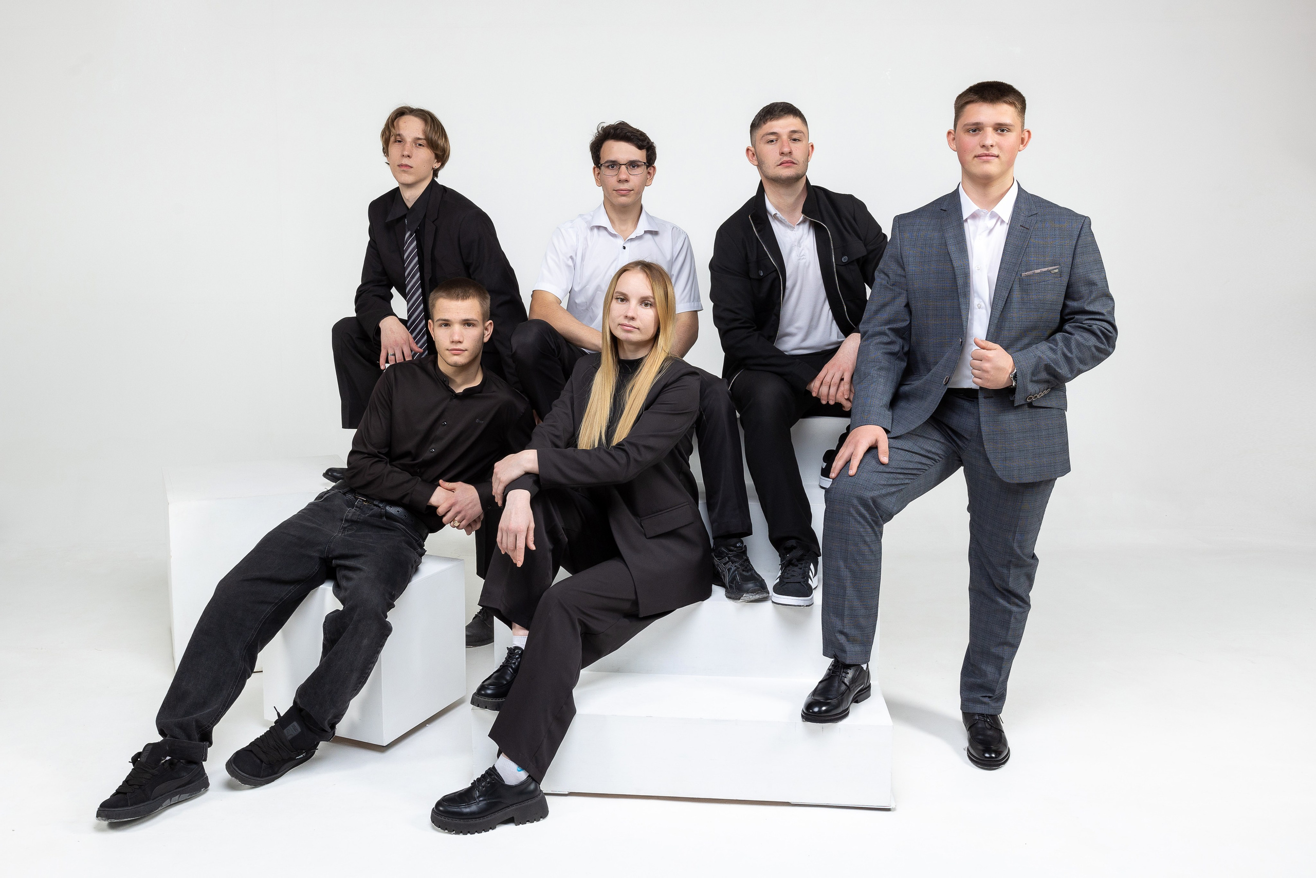 В студии. Выпускные альбомы Майкоп, Краснодар Елена Золотарева