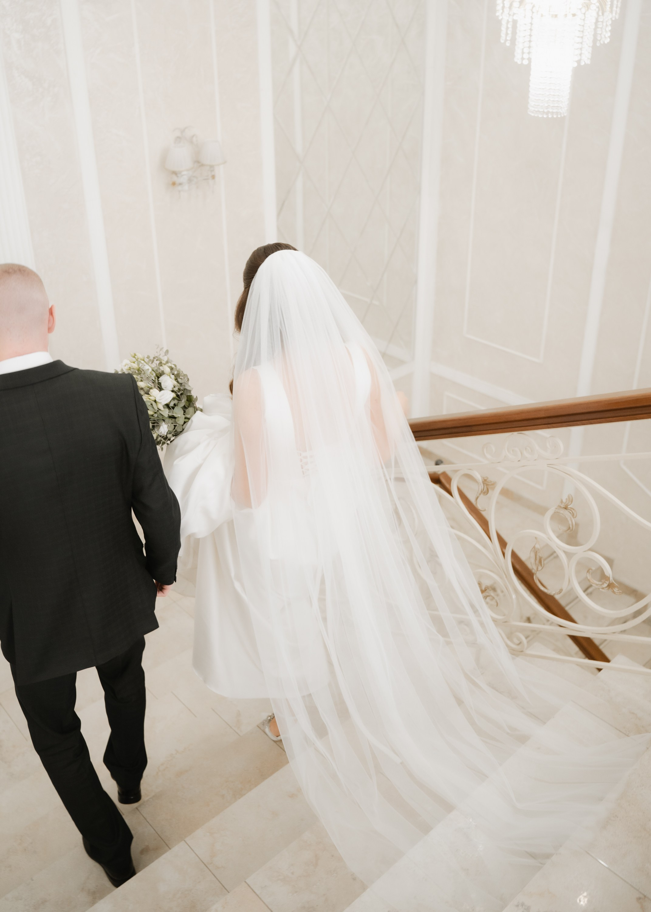 КРИСТИНА И МИХАИЛ. Женский портрет