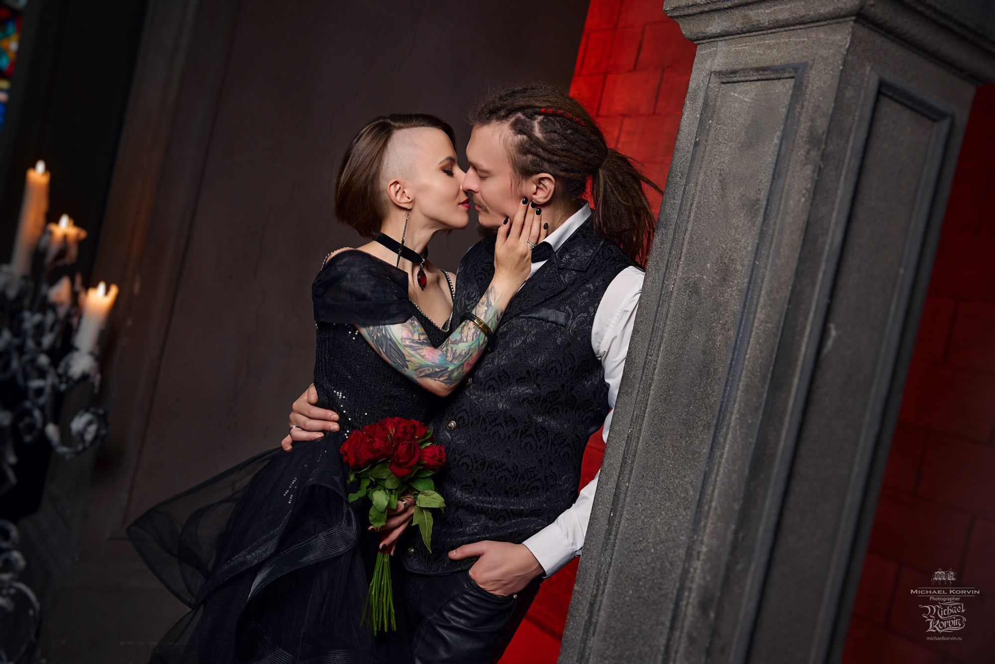 Готическая Свадьба Ланы & Владимира. Свадебный фотограф Орехово-Зуево Москва Майкл Корвин