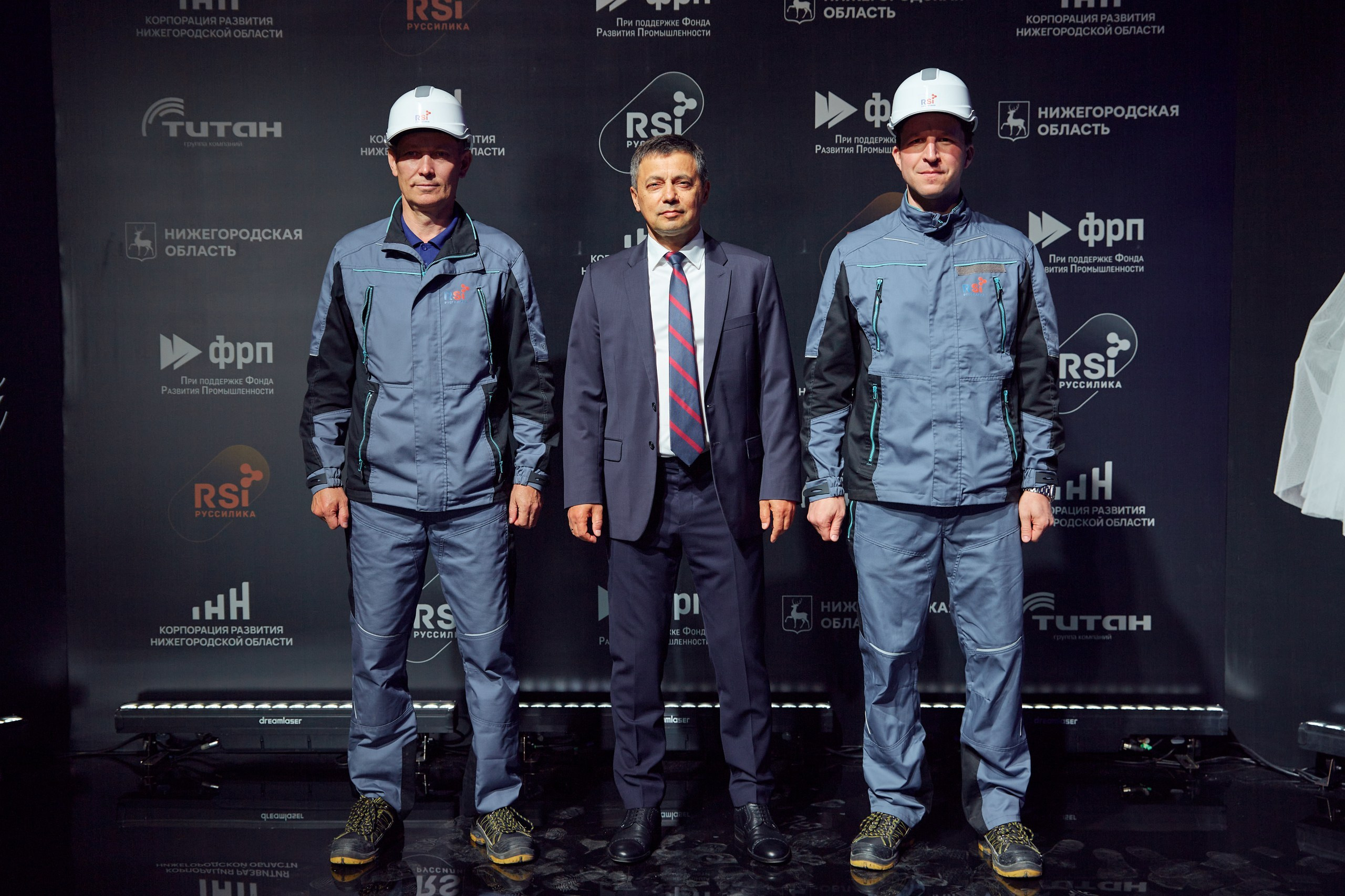 Руссилика. Открытие завода. Антон Артюшин, портретный фотограф. Москва