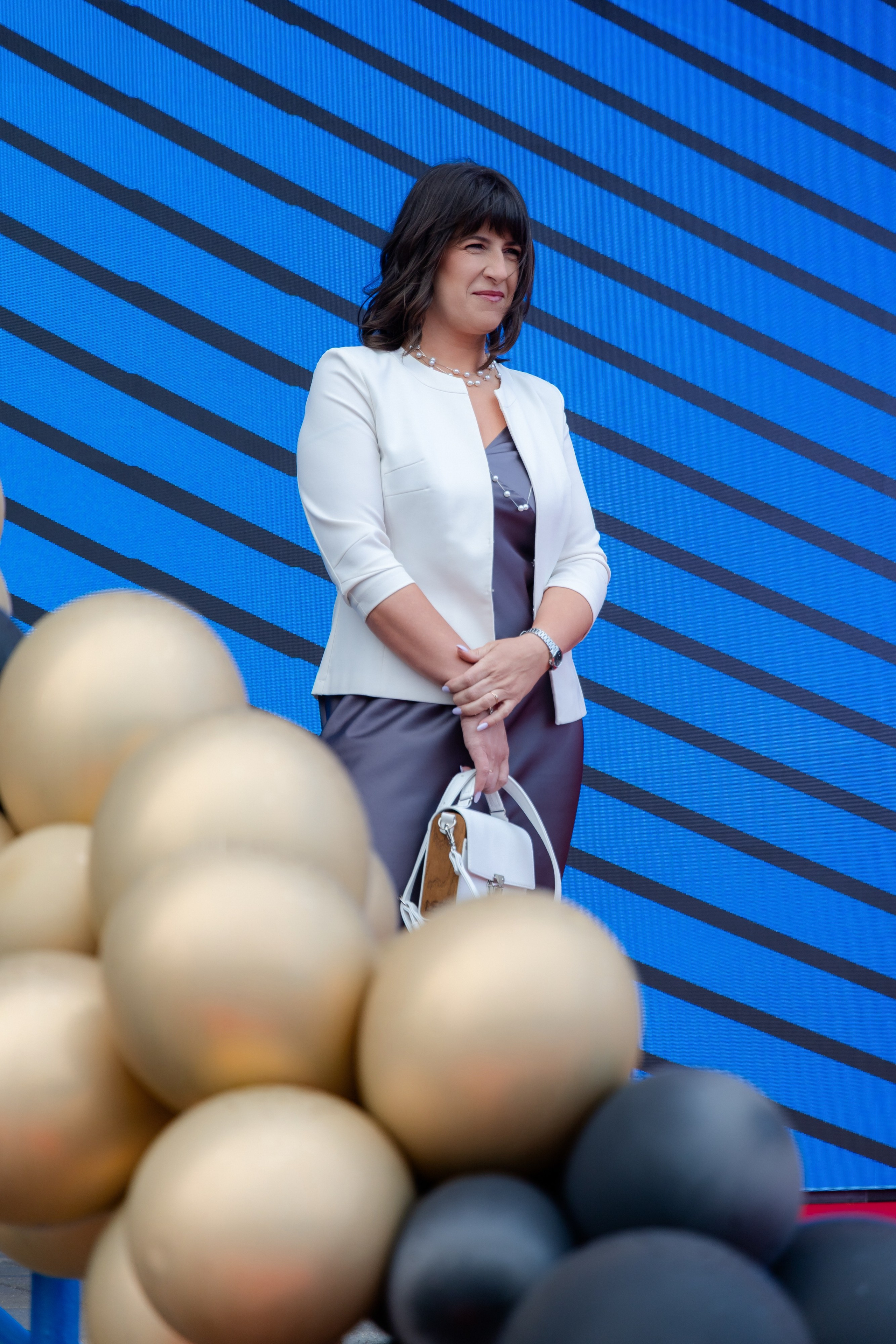 Школьный выпускной 2025 год в Минске, Беларуси. Свадебный фотограф в Минске/Беларуси Сергей Спиридонов