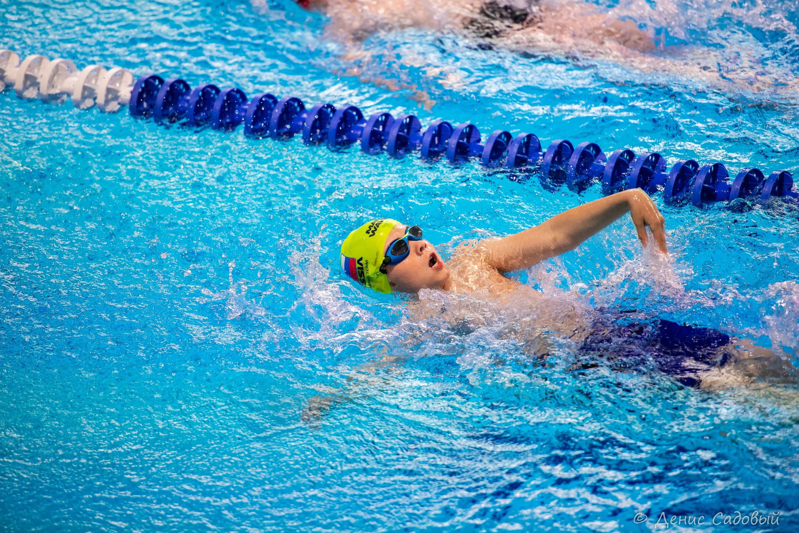 Плаванье. Денис Садовый фотограф Севастополь. Фотографирую спорт, корпоративы, праздники, а также индивидуальные и семейные фотосессии