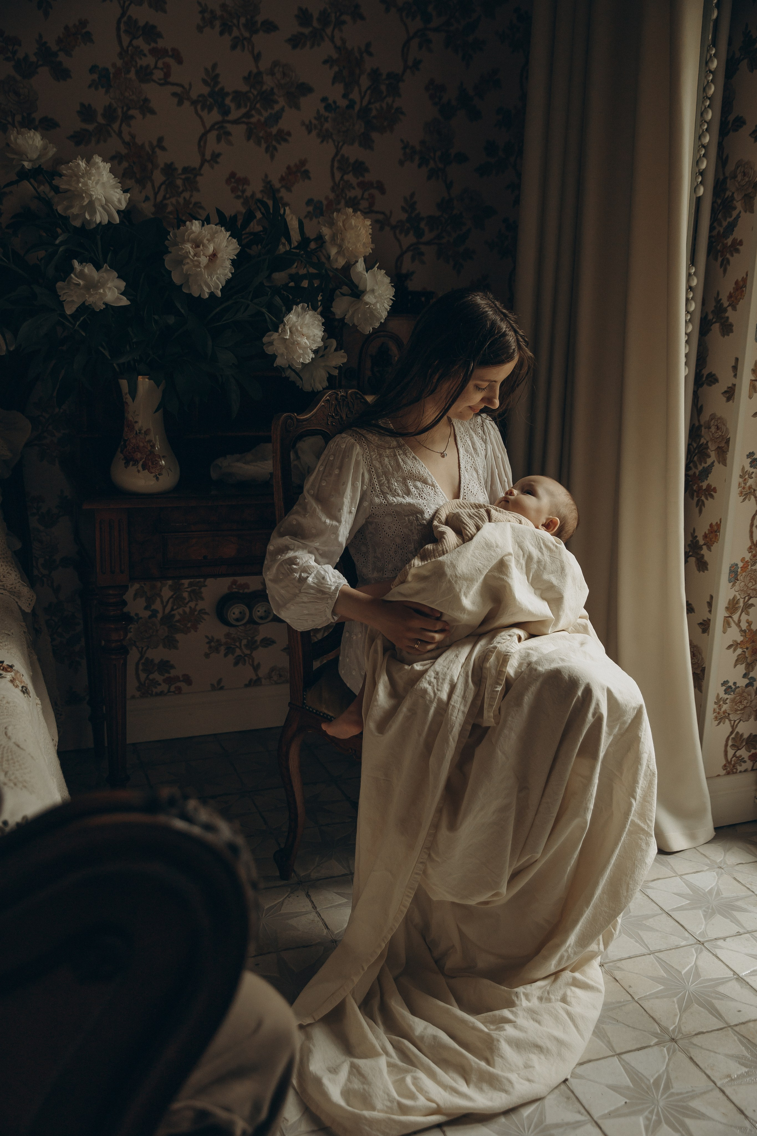 Семейная фотосессия в доме. Семейный фотограф в Москве и Королеве Евгения Баукова