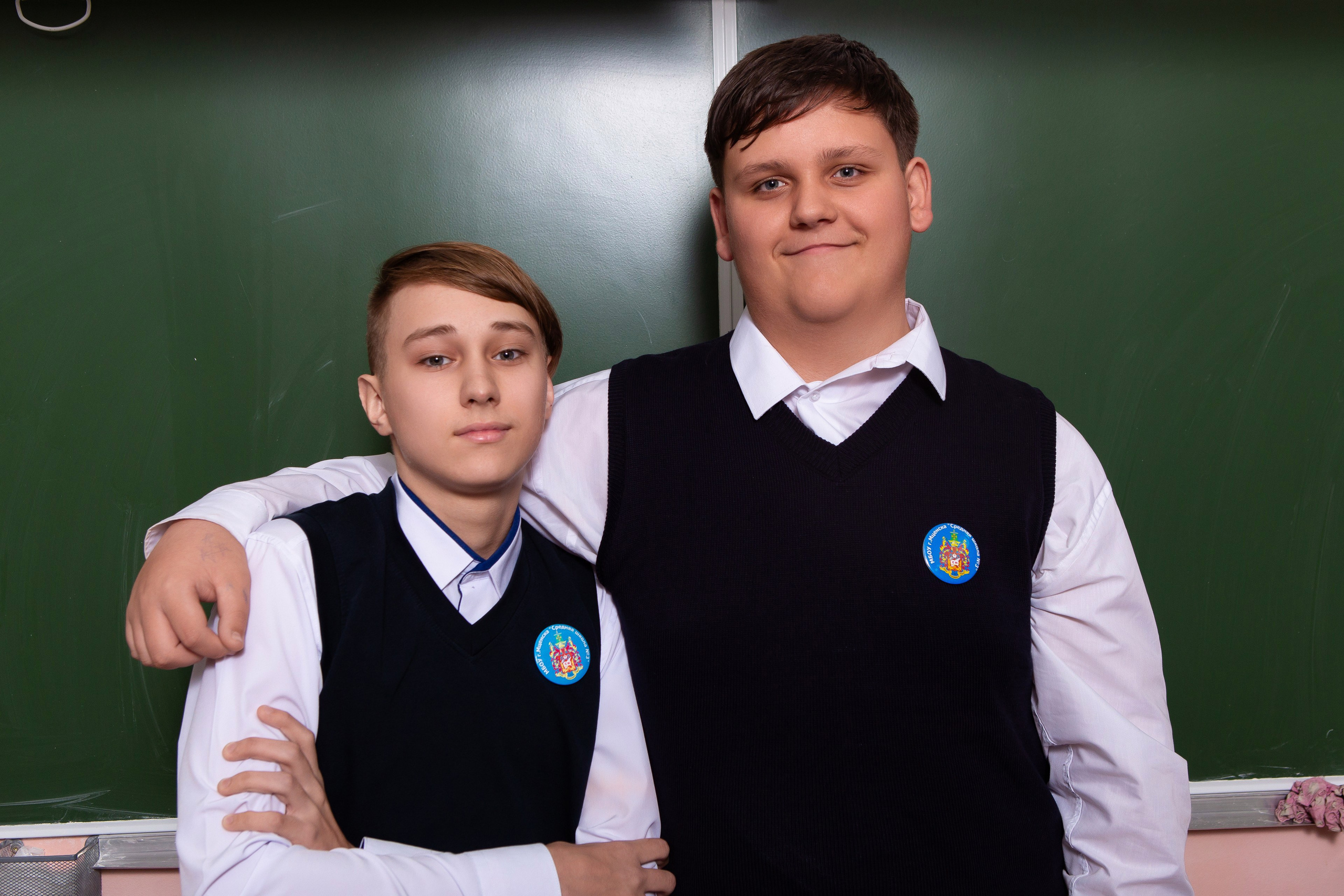 ШКОЛЬНАЯ ФОТОСЕССИЯ ДЛЯ 9 КЛАССА 3 ШКОЛА МЦЕНСК. ТВОЙ АЛЬБОМ / ТВОИ ПРАВИЛА