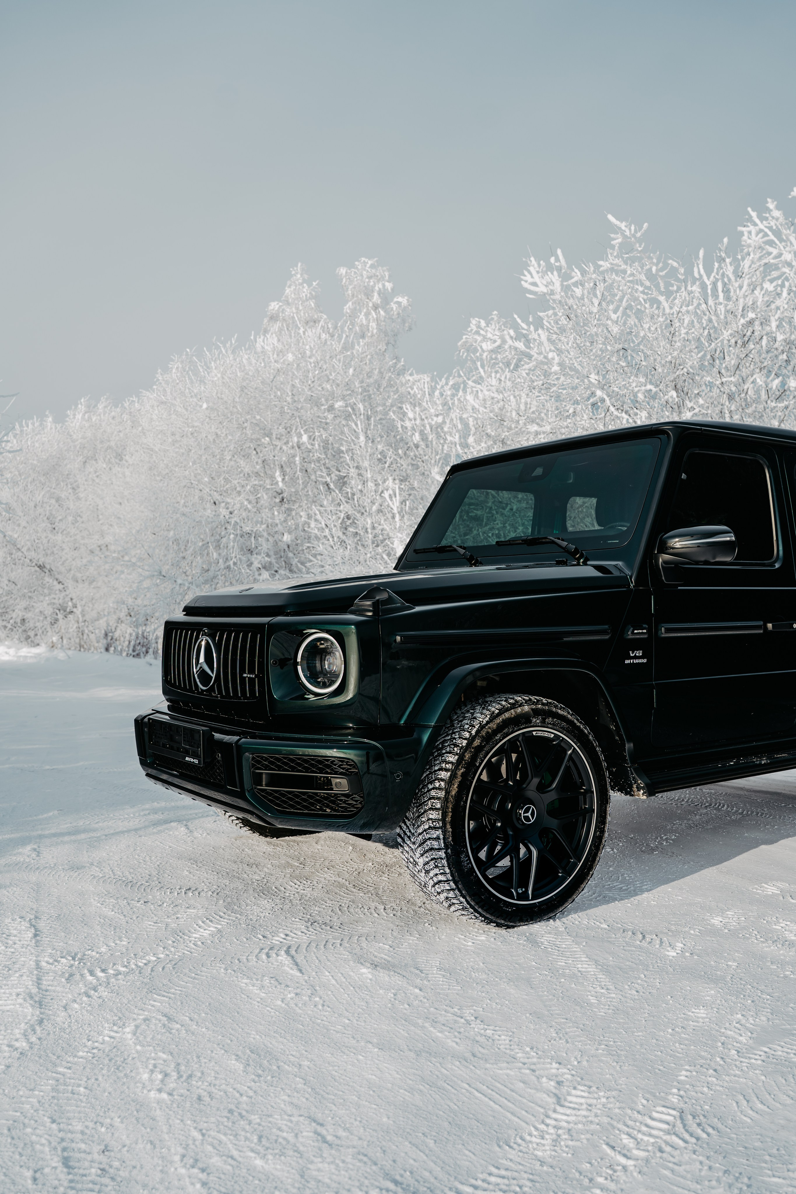 Mercedes-Benz 63 AMG. Фотограф, видеограф и пилот дрона на Байкале