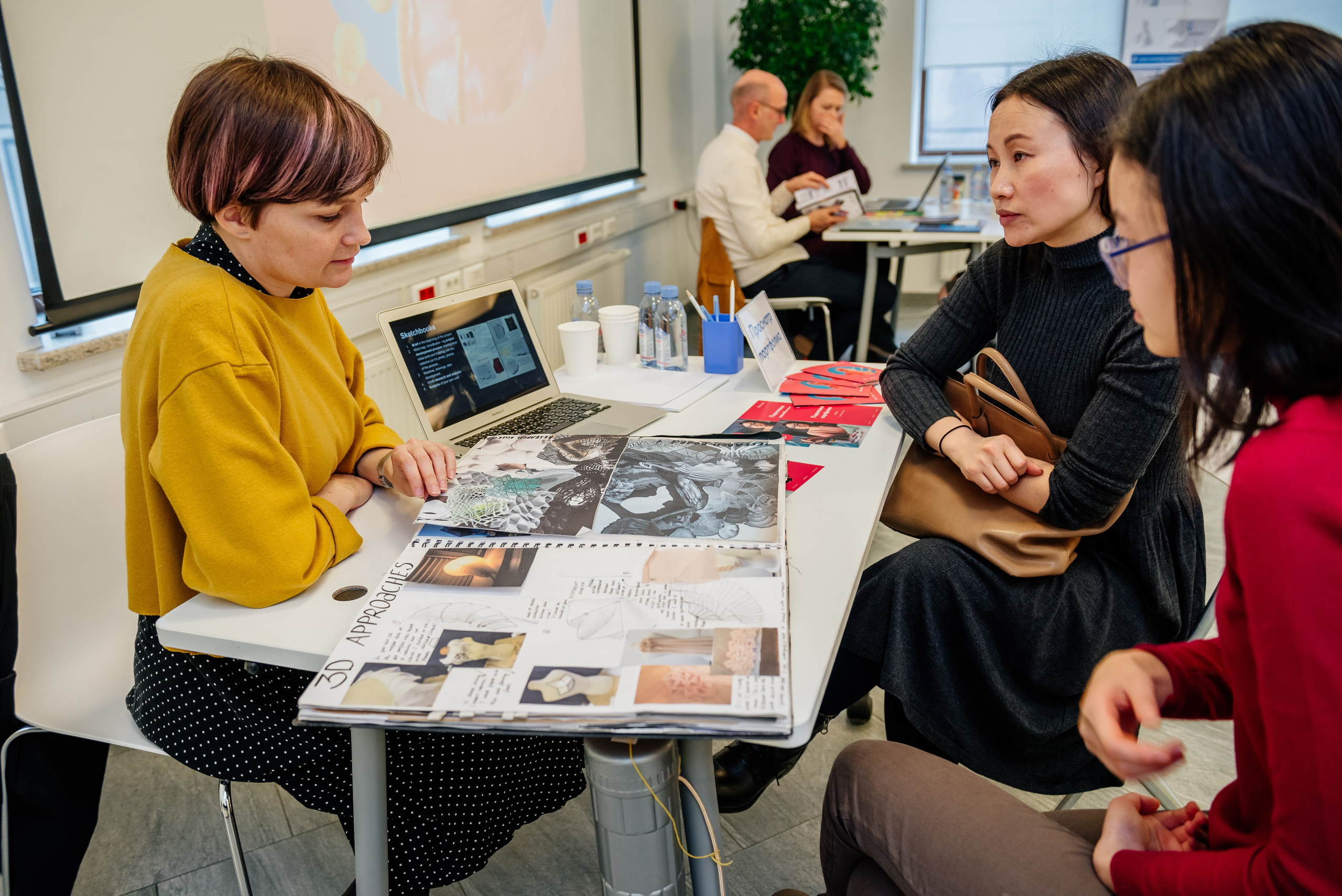 Английская школа. Study Lab. Фотограф LANA STIL. Семейный, репортажный фотограф, студия. Женский, мужской портрет. Фотографирую территориально в г. Королев, Москва, МО