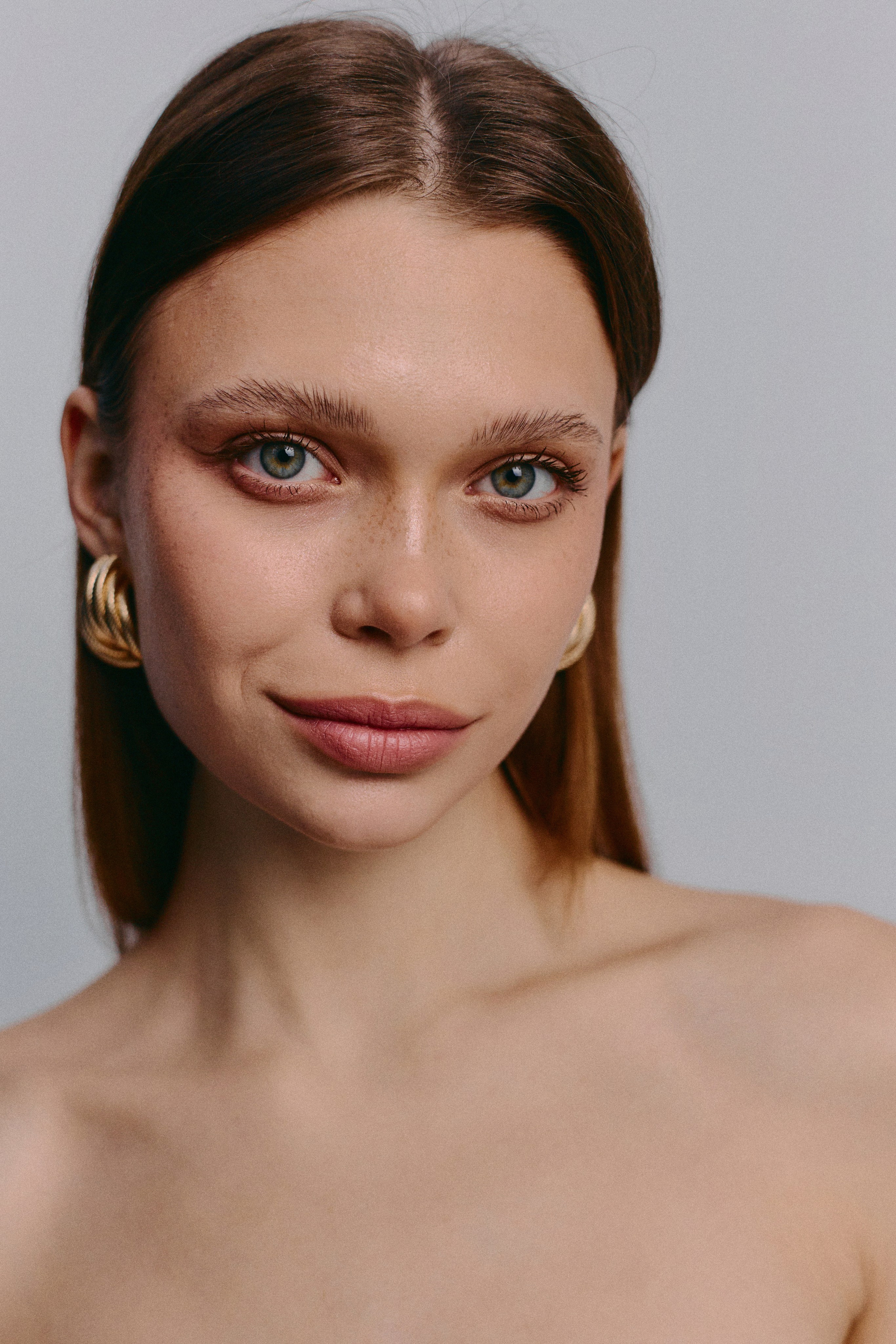 ЖЕНСКИЙ ПОРТРЕТ. Портретный фотограф в Екатеринбурге Имангалиев Болат