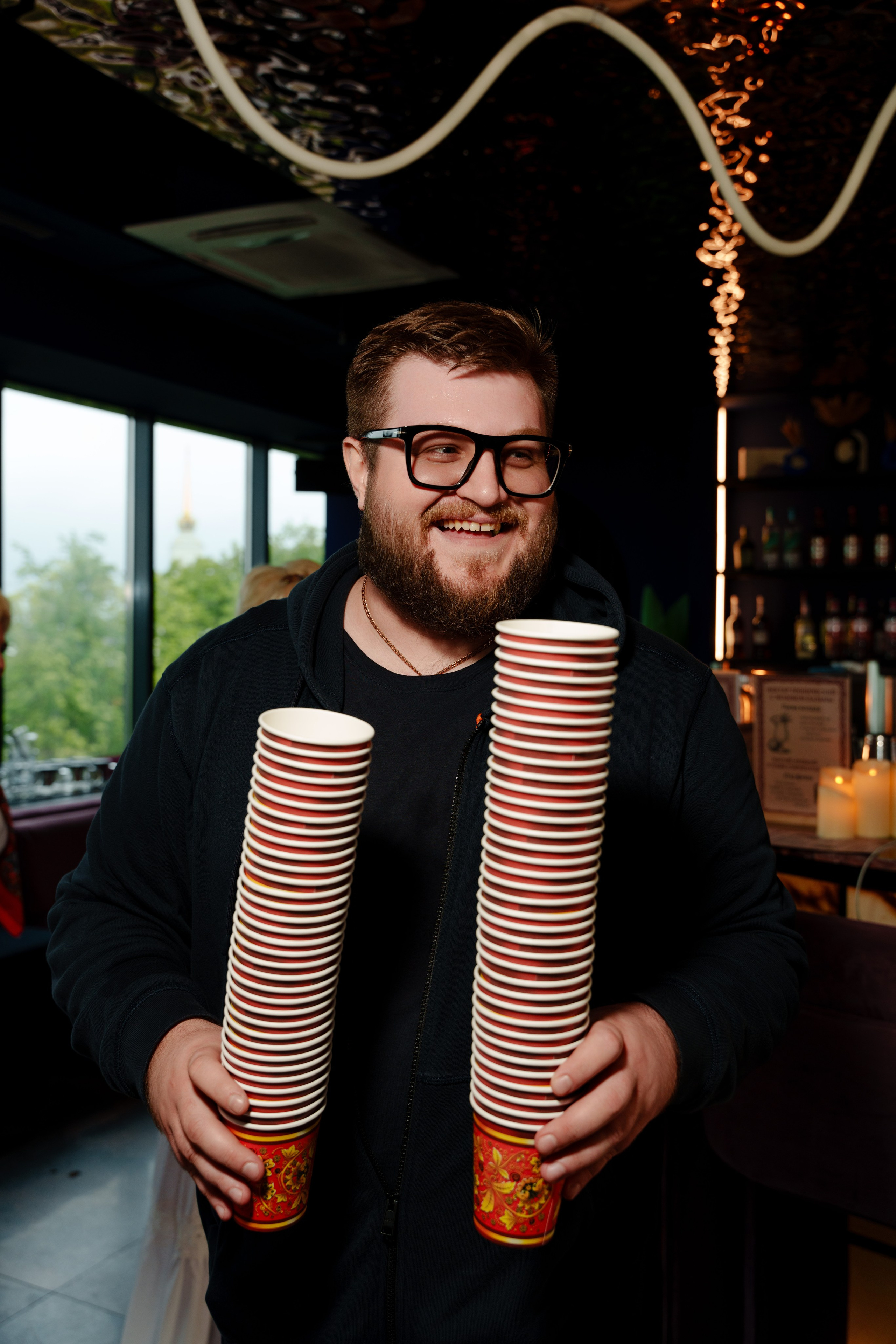 Репортажный фотограф на гендер пати в славянском стиле в Москве. Репортажный фотограф Москва Сергей Дружинин