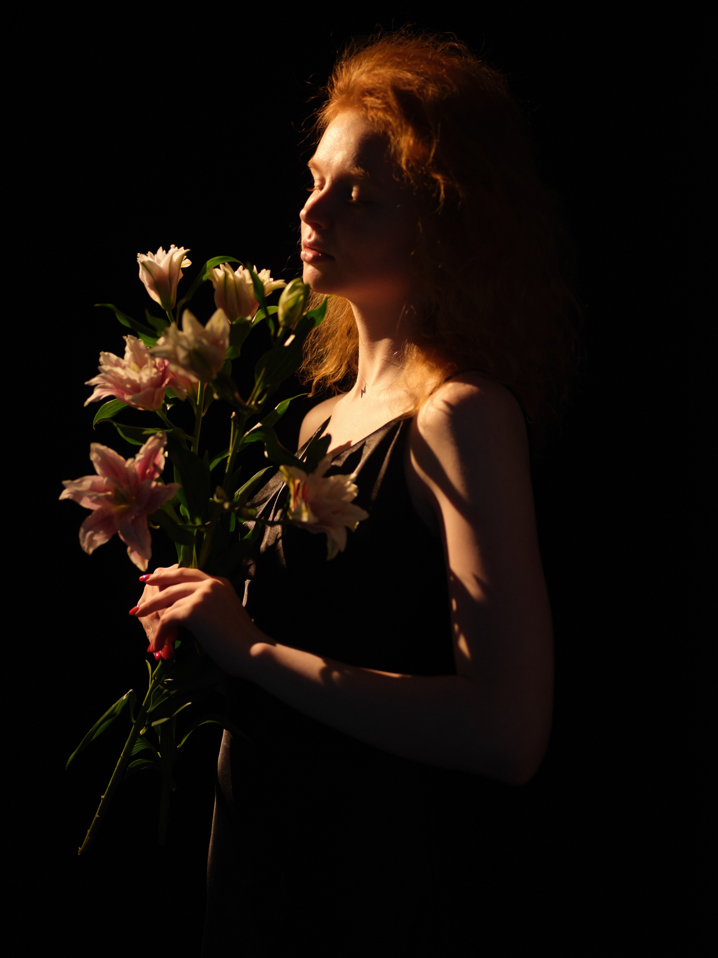 Майя. Лилии. Фотограф Юлия Глазкова