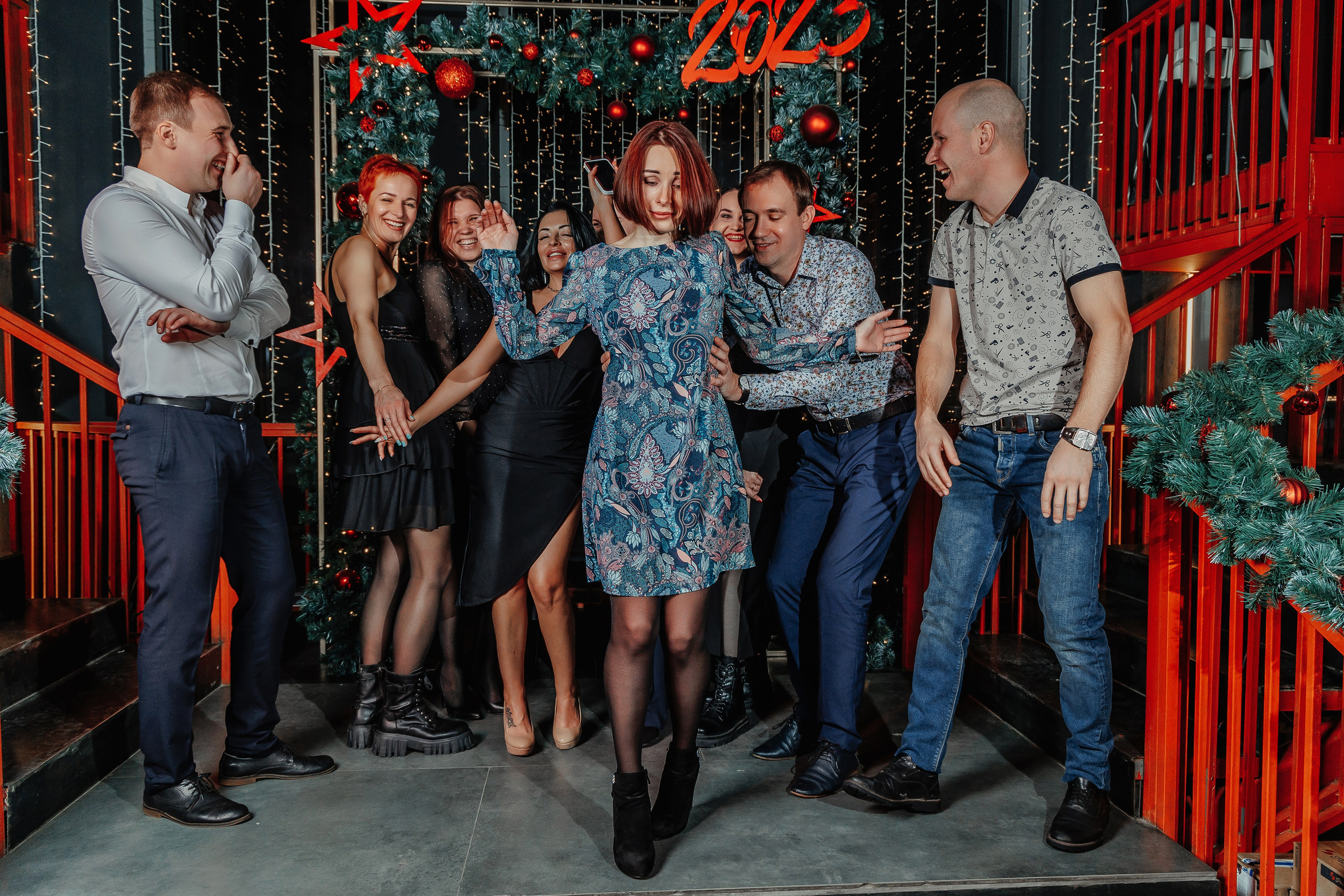 Новогодний корпоратив «Рынок на Студёной». Свадебный репортажный фотограф во Владимире Евгений Топаз