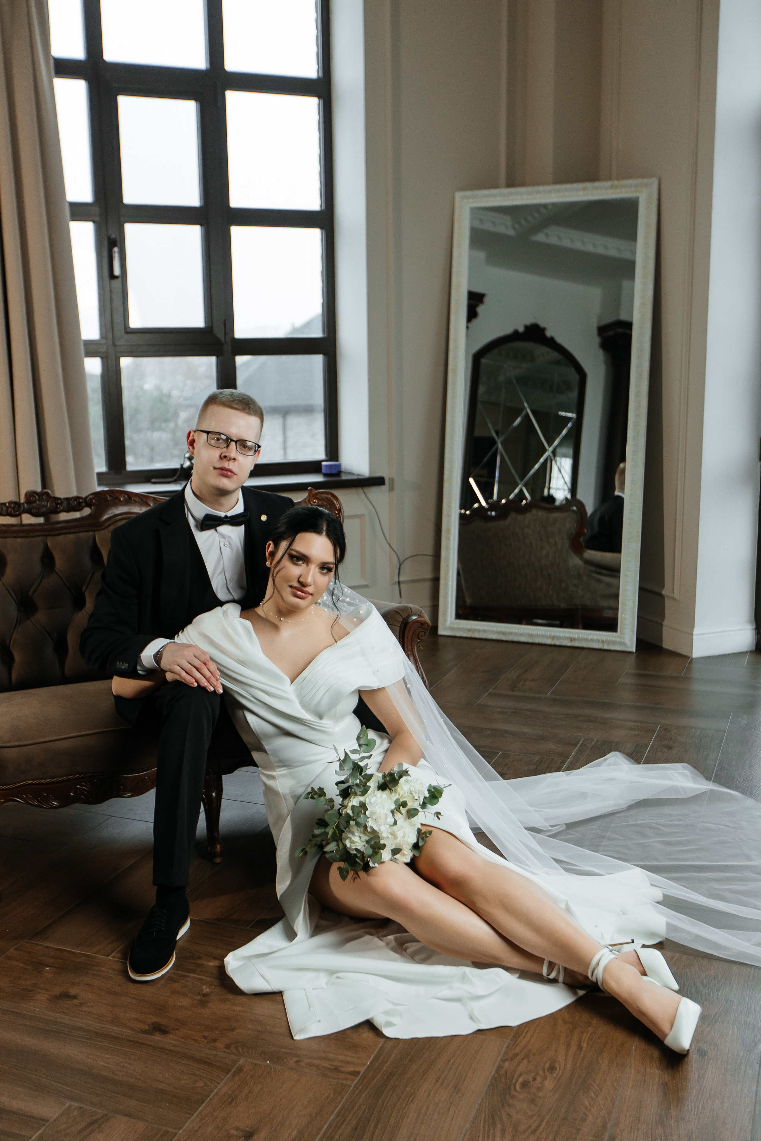 Студия, ЗАГС и банкет. Свадебный и семейный фотограф Ростова-на-Дону Ирина Бондарева