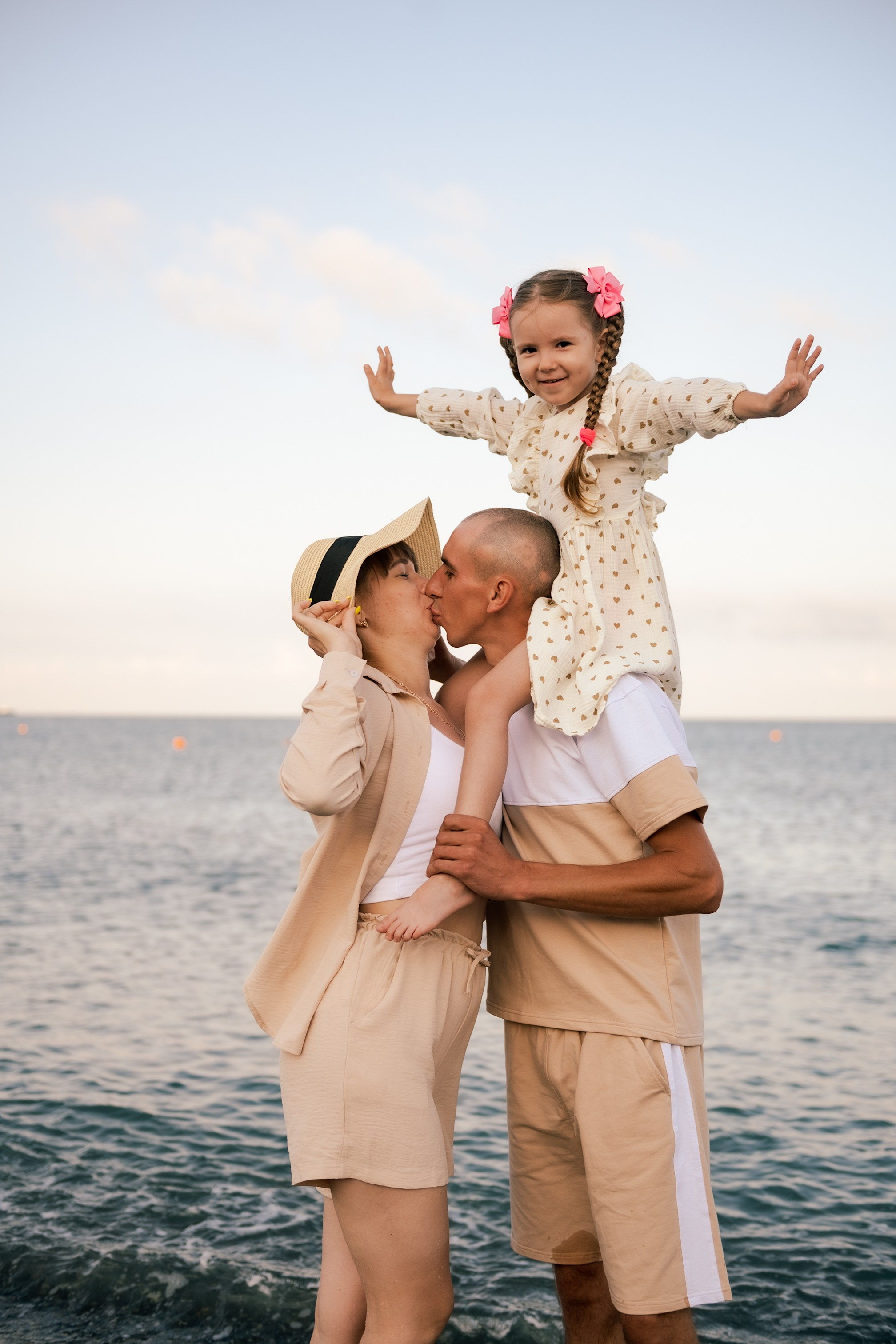 Ривьера на рассвете. Свадебный и семейный фотограф София Невская