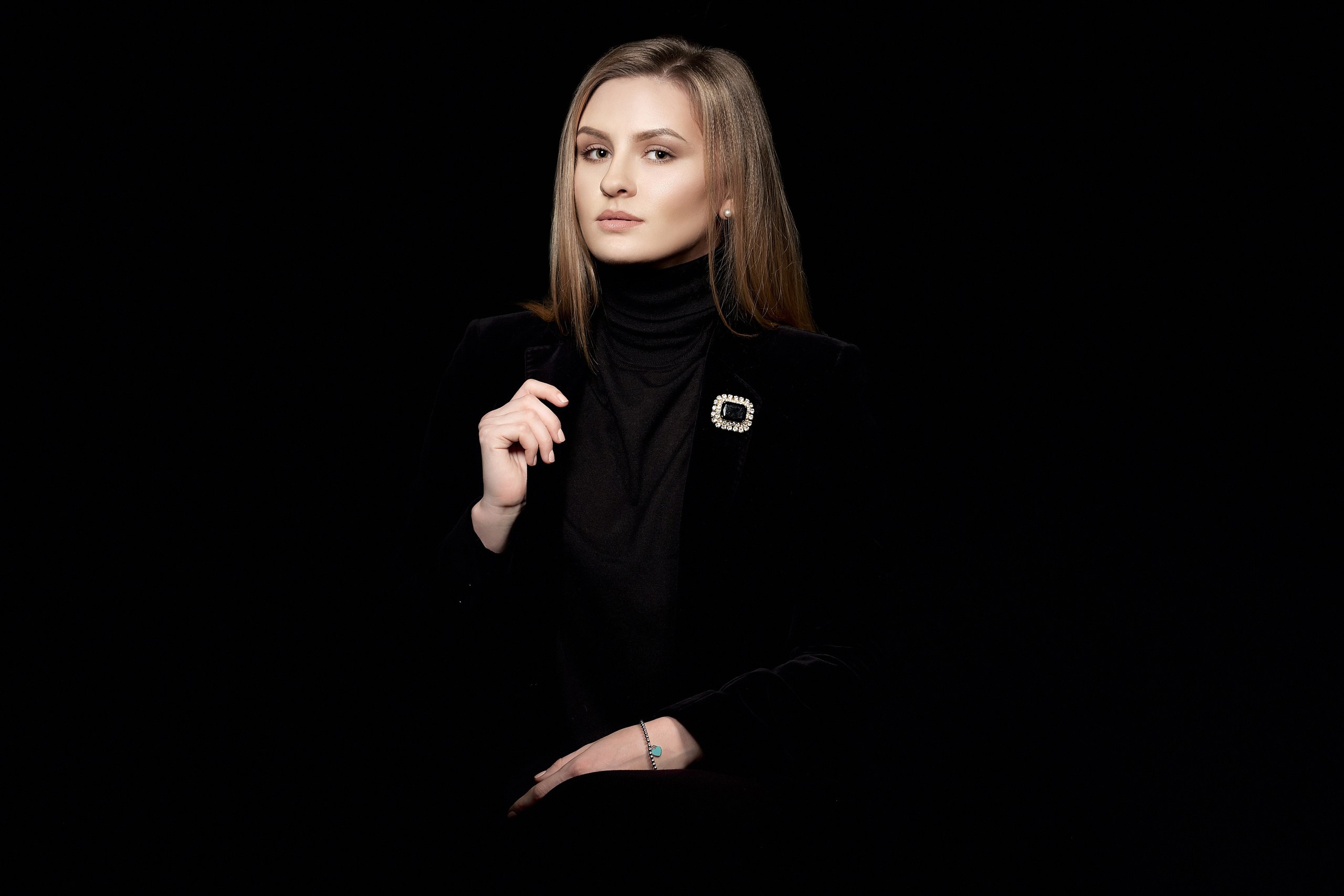 Деловая съемка. Фотостудия КВАДРАТ