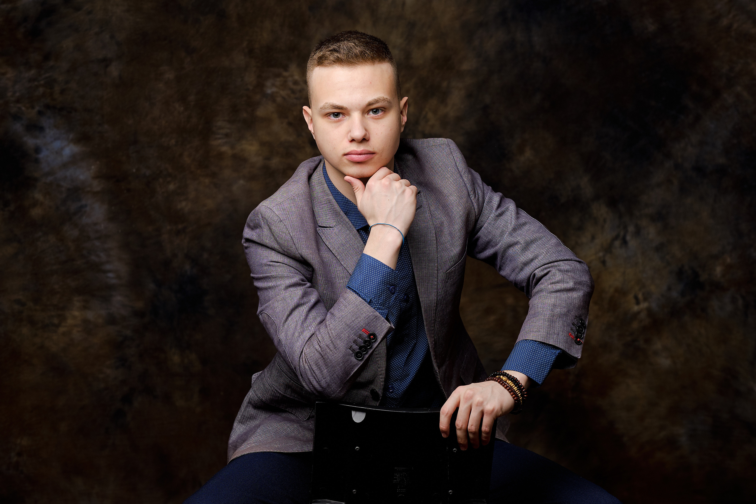 Деловая съемка. Фотостудия КВАДРАТ