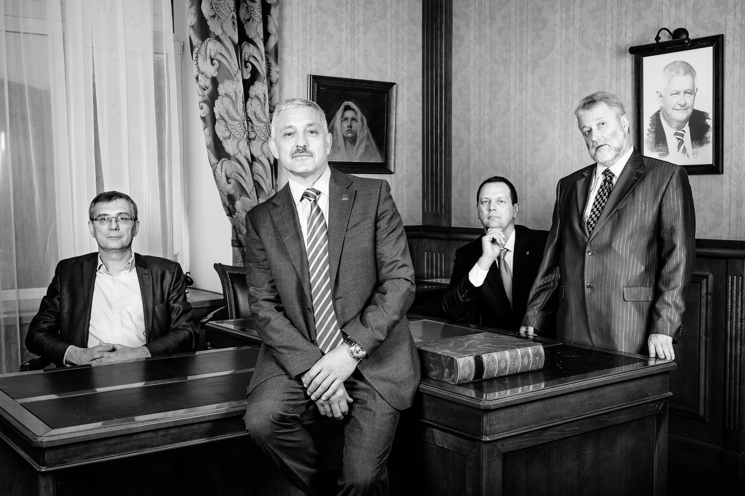 Съемка сотрудников. Фотостудия КВАДРАТ