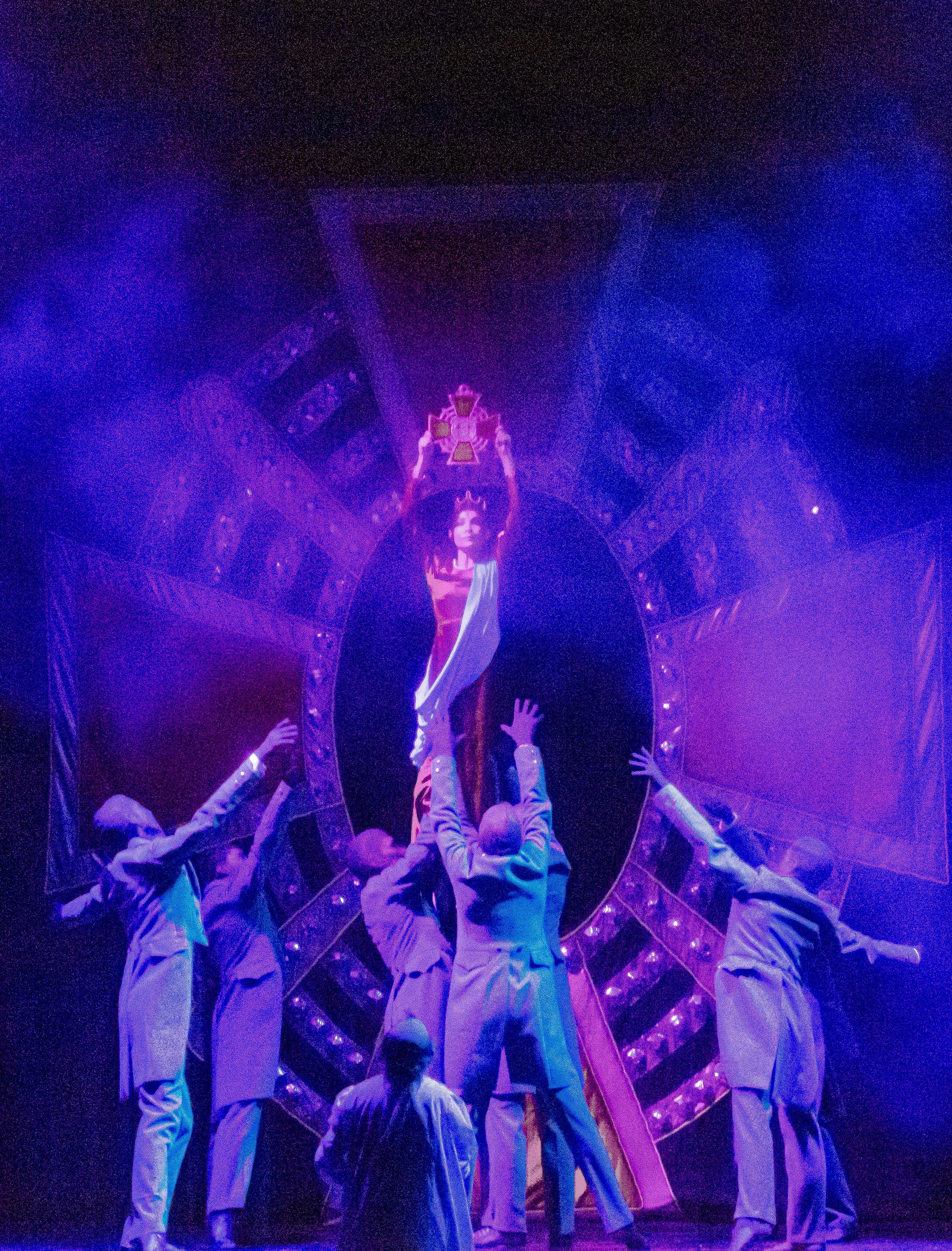 Анюта — спектакль — премьера на сцене Зимнего театра Марийского театра оперы и балета. Фотограф в Сочи Юрий Шептаев