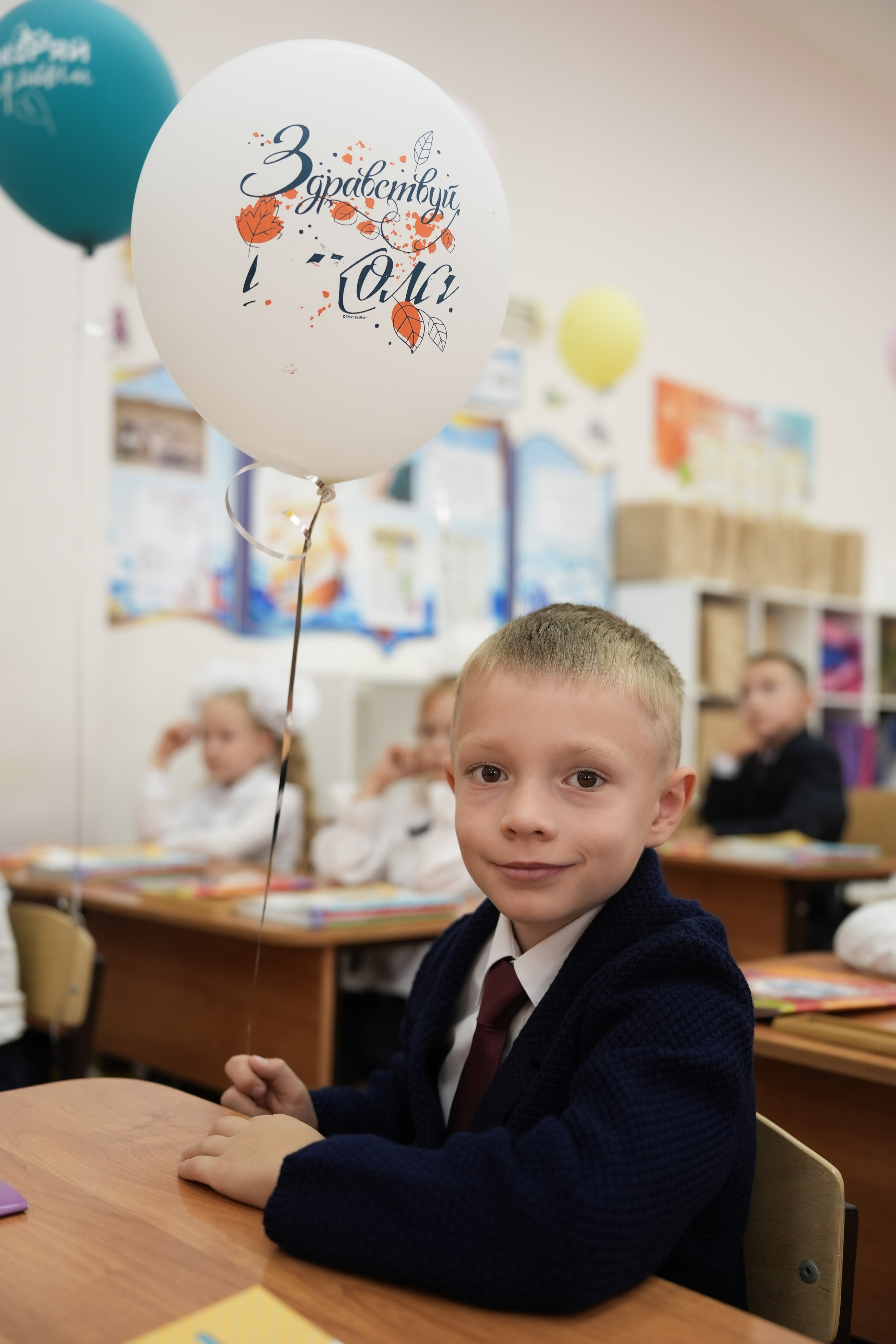 Школьная Линейка 1 класс. Свадебный и семейный видеограф в Москве Гера Филатов