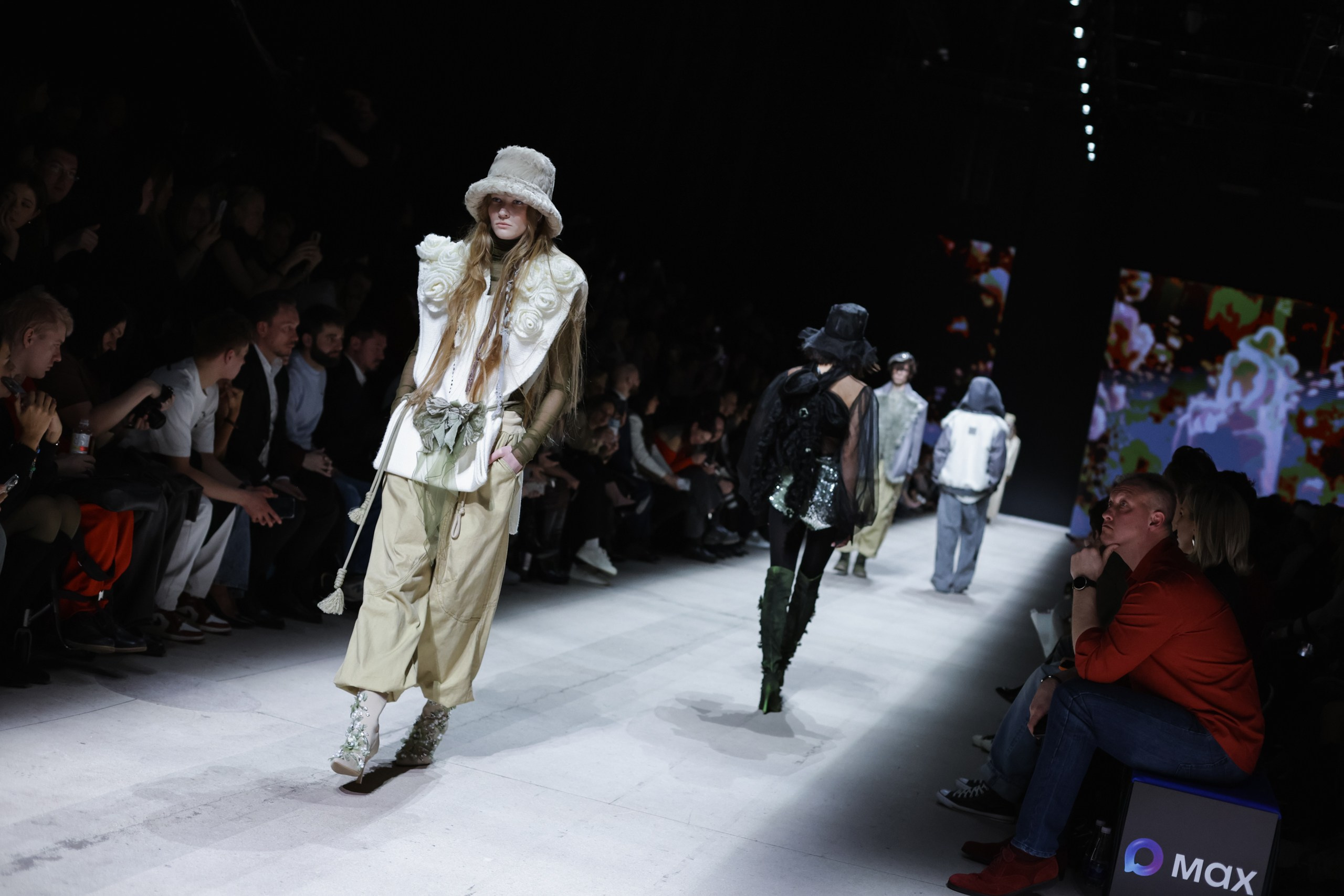 Показ IGOR GULYAEV — Moscow Fashion Week 19/03. Jane Kudryavtseva | MODEL PHOTO, PORTRAIT & EVENTS