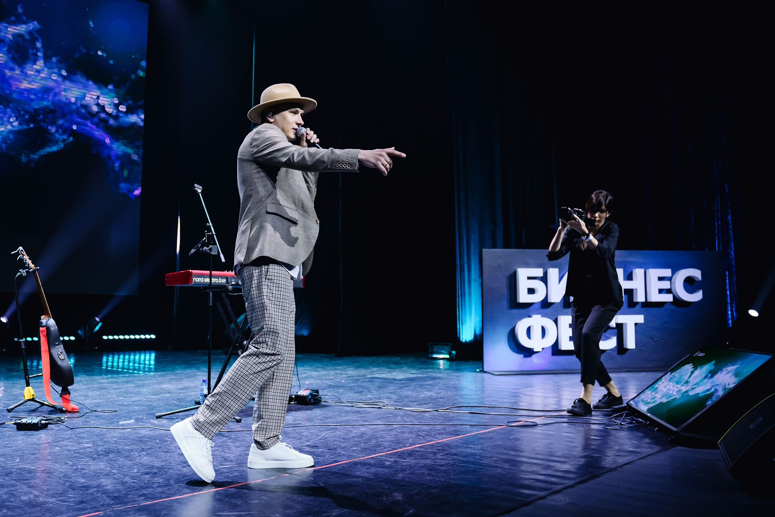 СБЕР Бизнес Фест. One Media Life: фоторепортажи, фотоотчеты с мероприятий и заведений