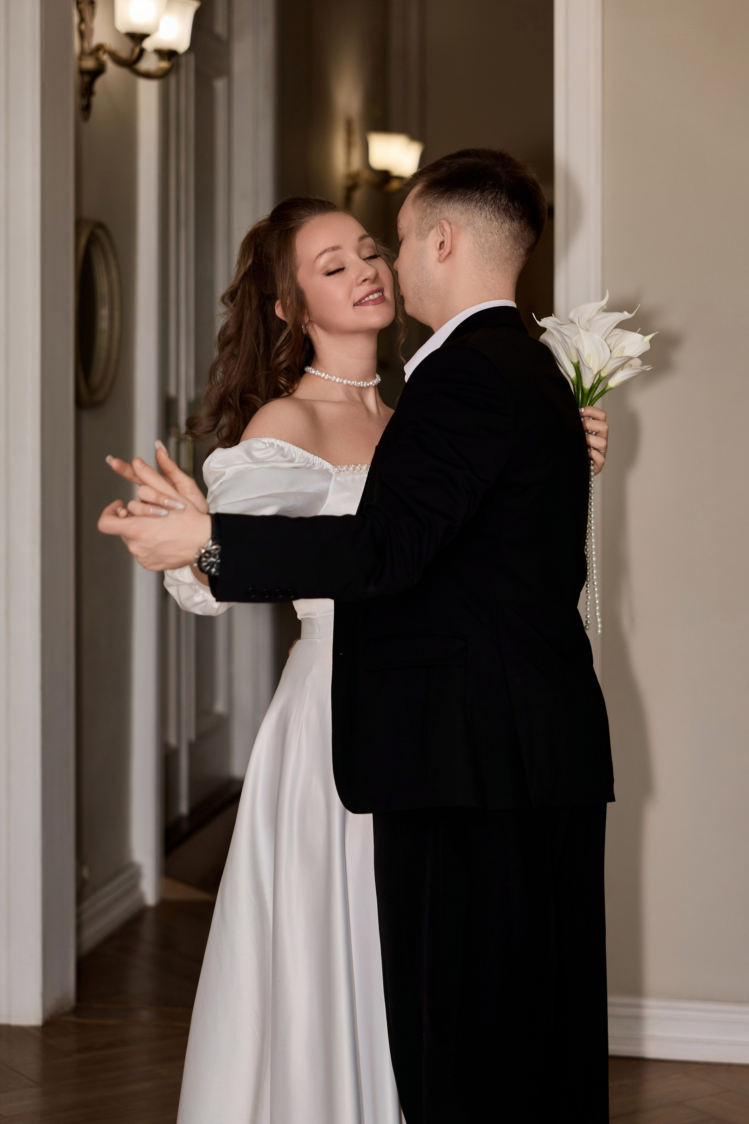 Свадебная фотосессия в гостинице и в студии