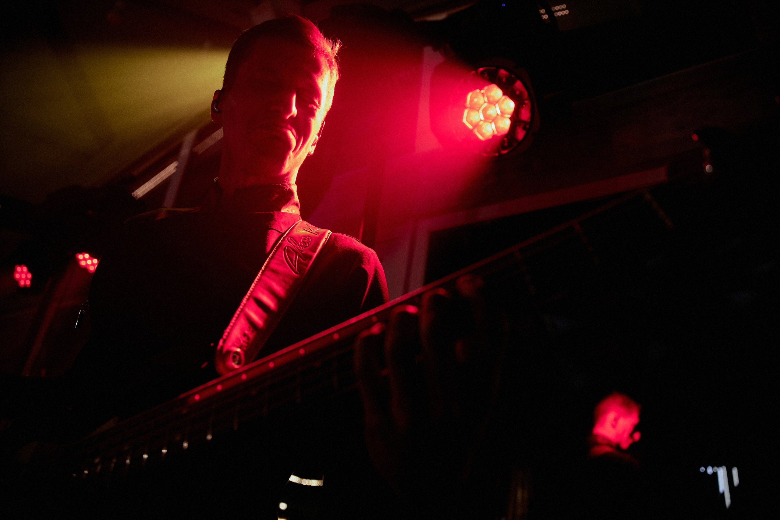 TOTAL BLACK. Дмитрий Мазуркевич: Профессиональный Репортажный Фотограф