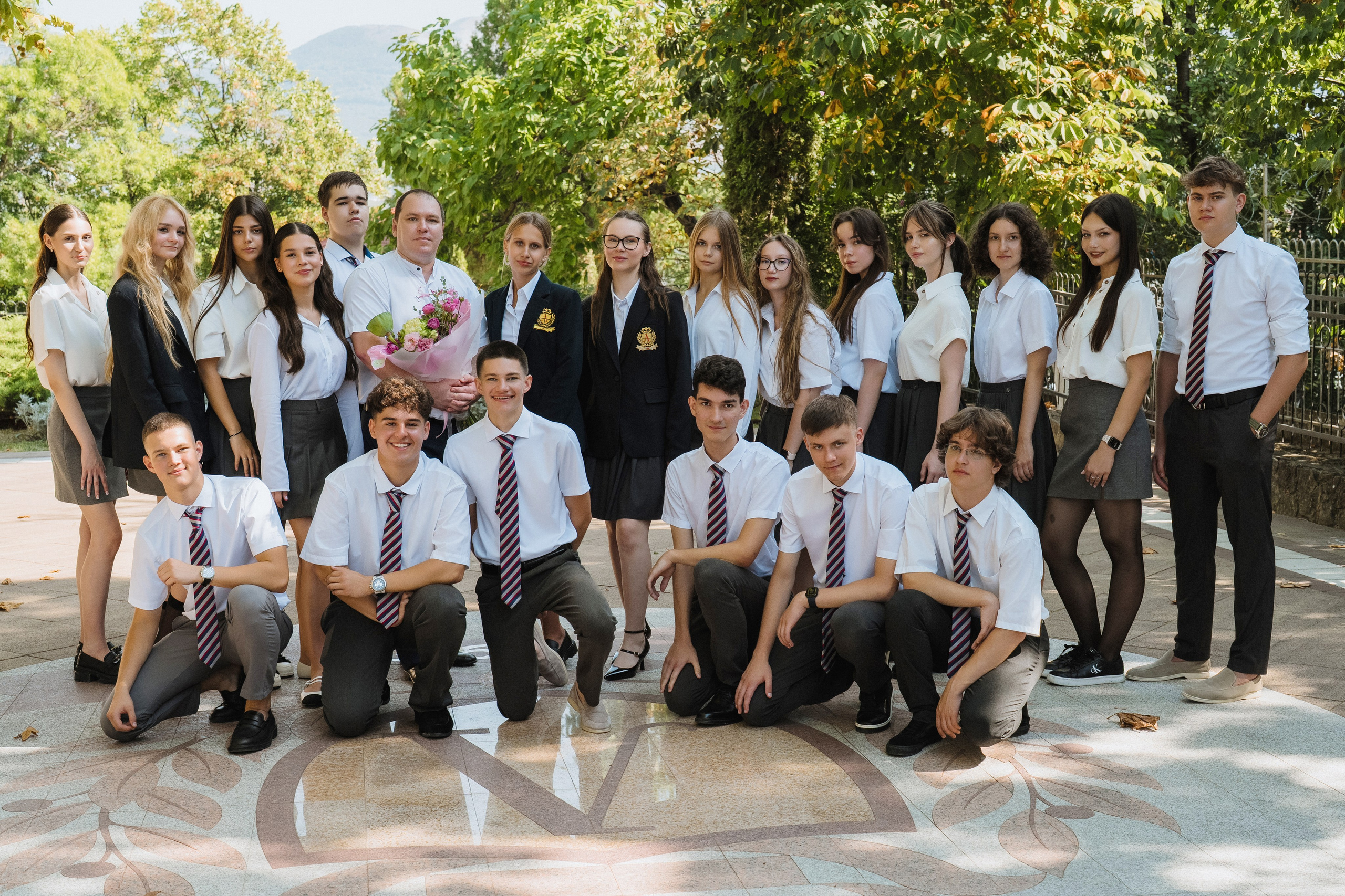 11 класс Личность. Выпускные альбомы Натальи Бутко: Новороссийск, Анапа, Геленджик