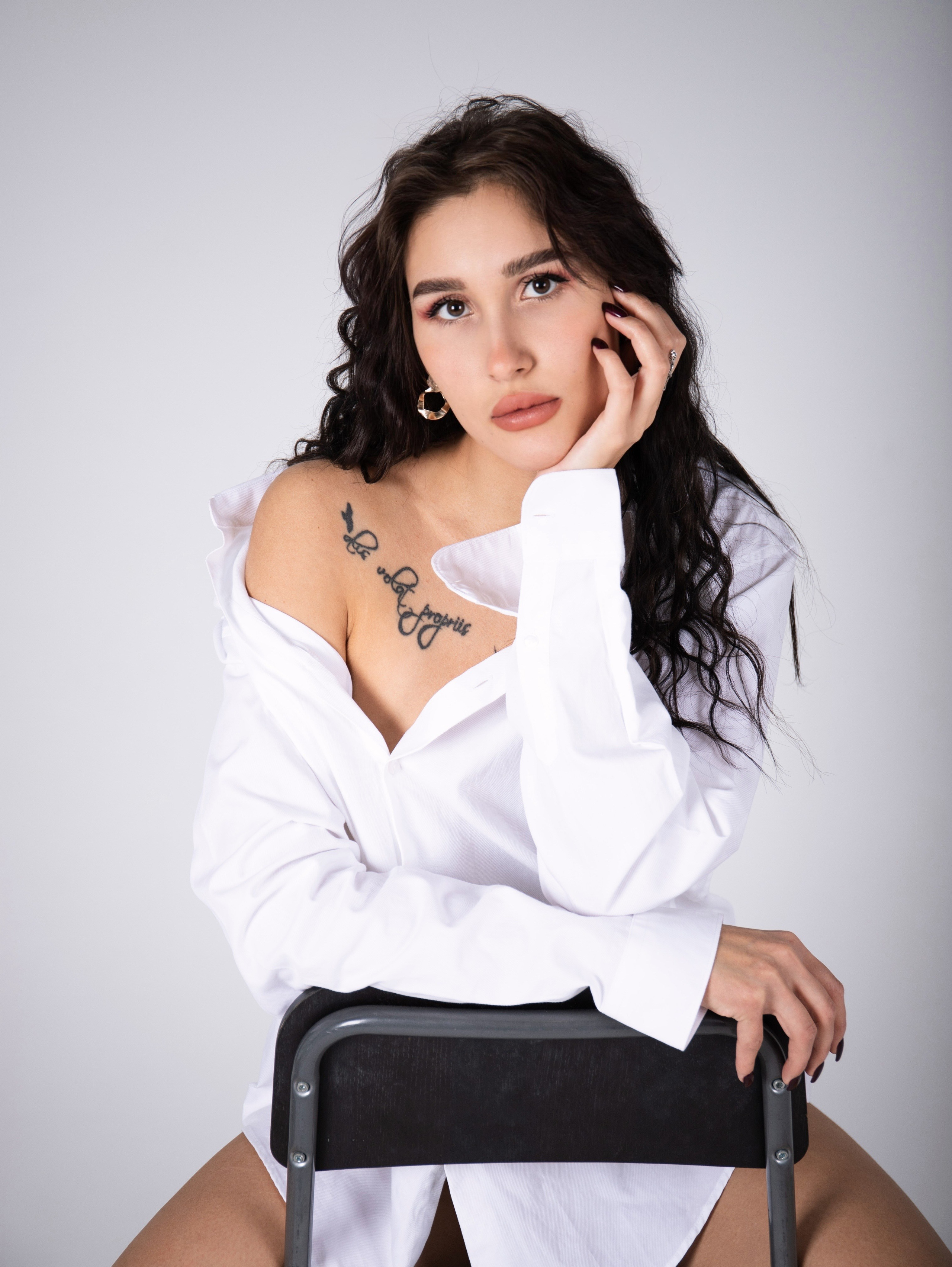 На циклораме. Свадебный и семейный фотограф в Москве Мила Широких