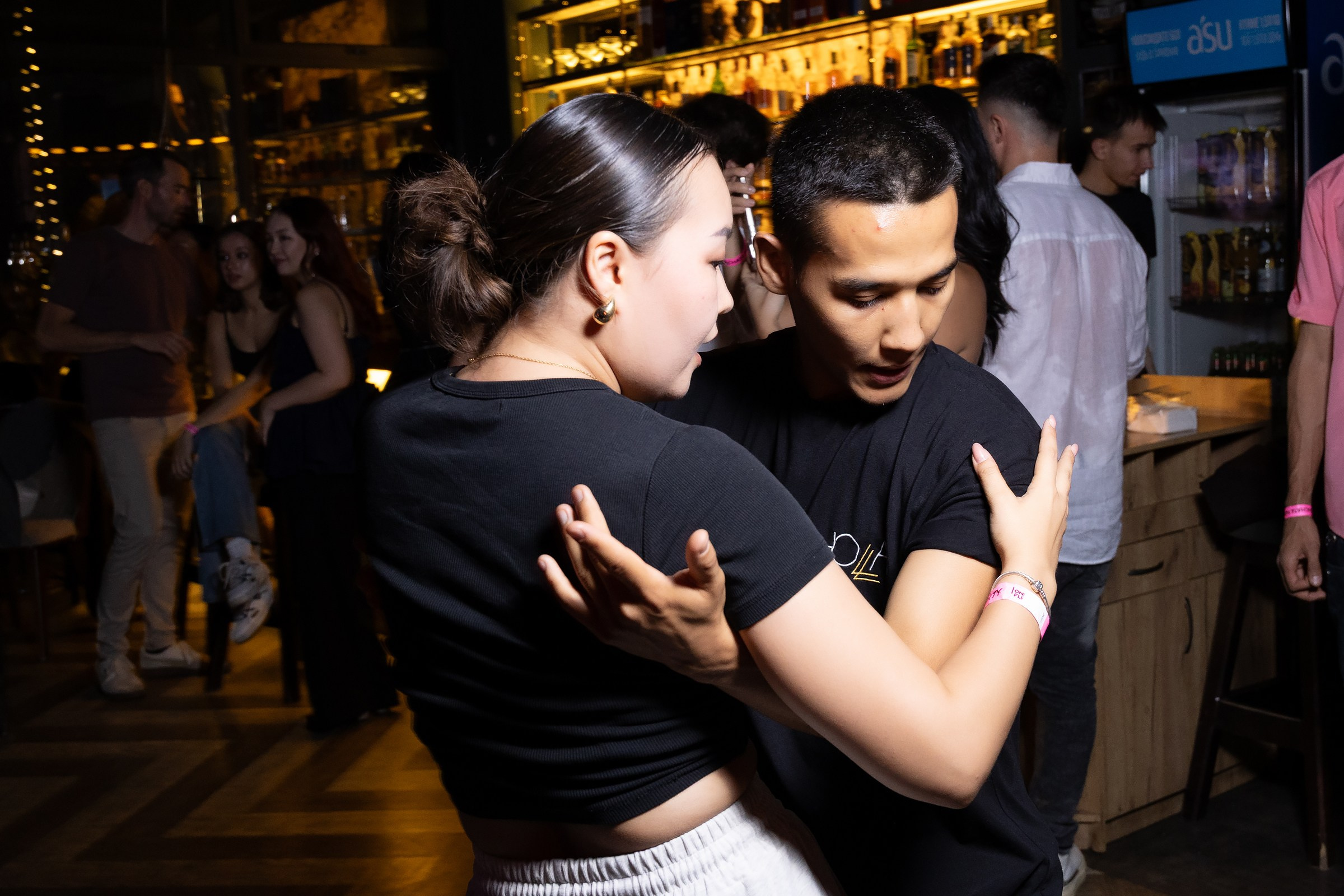 Bachata party by One Flick. Репортажный фотограф в Алматы Каюпов Сержан