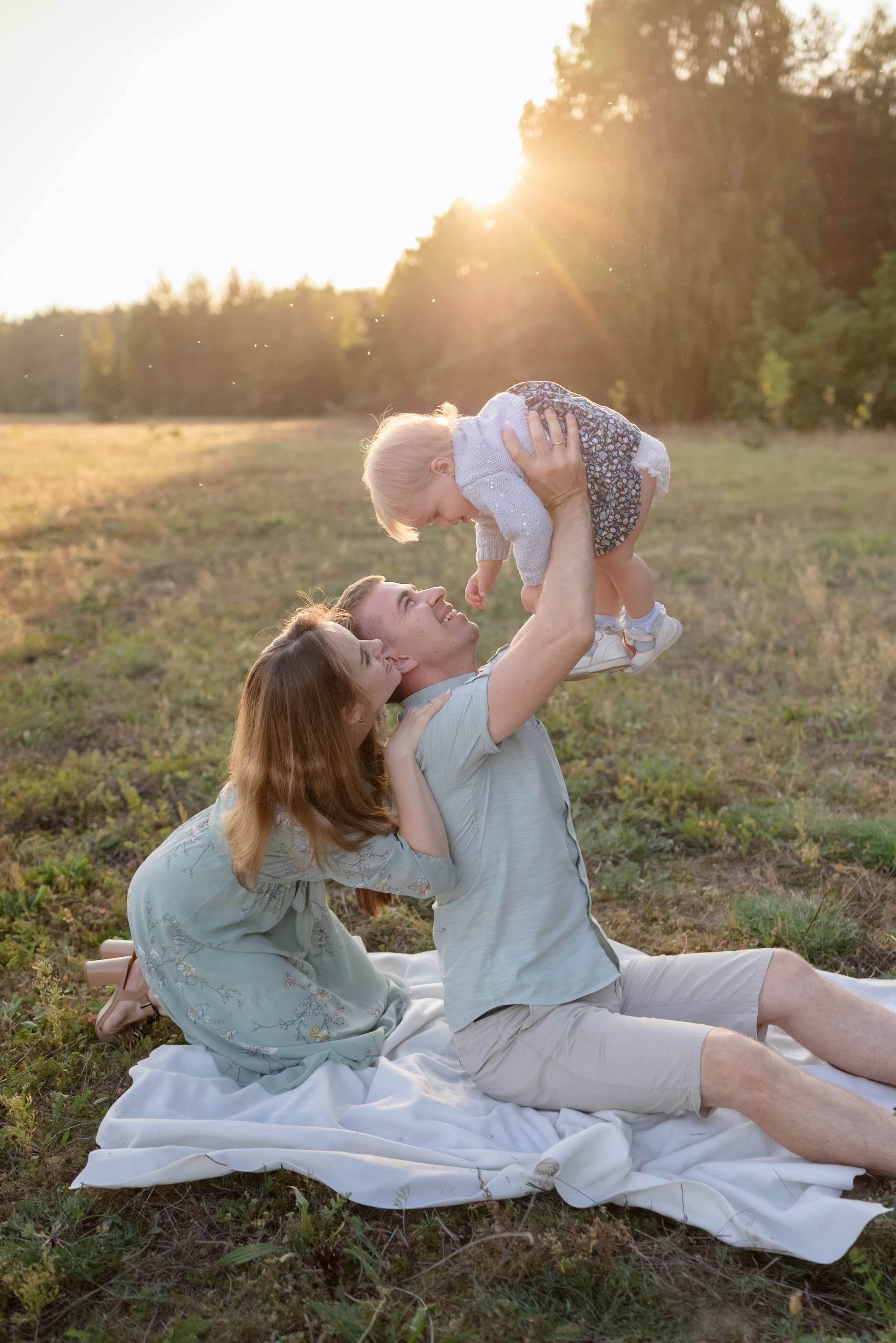 Фотосессия семейная. Семейный фотограф и фотограф новорожденных г. Солигорск Галина Демчук