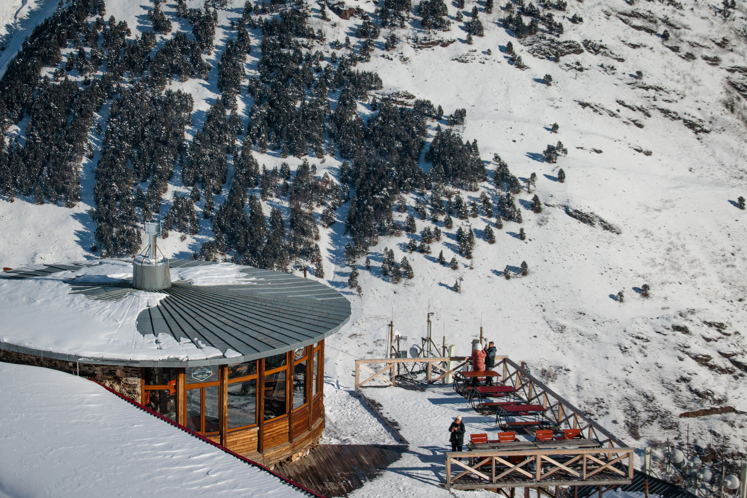 Эльбрус / зима. Фотограф на трекинг и восхождение Эльбрус, Приэльбрусье. Елизавета Бобок