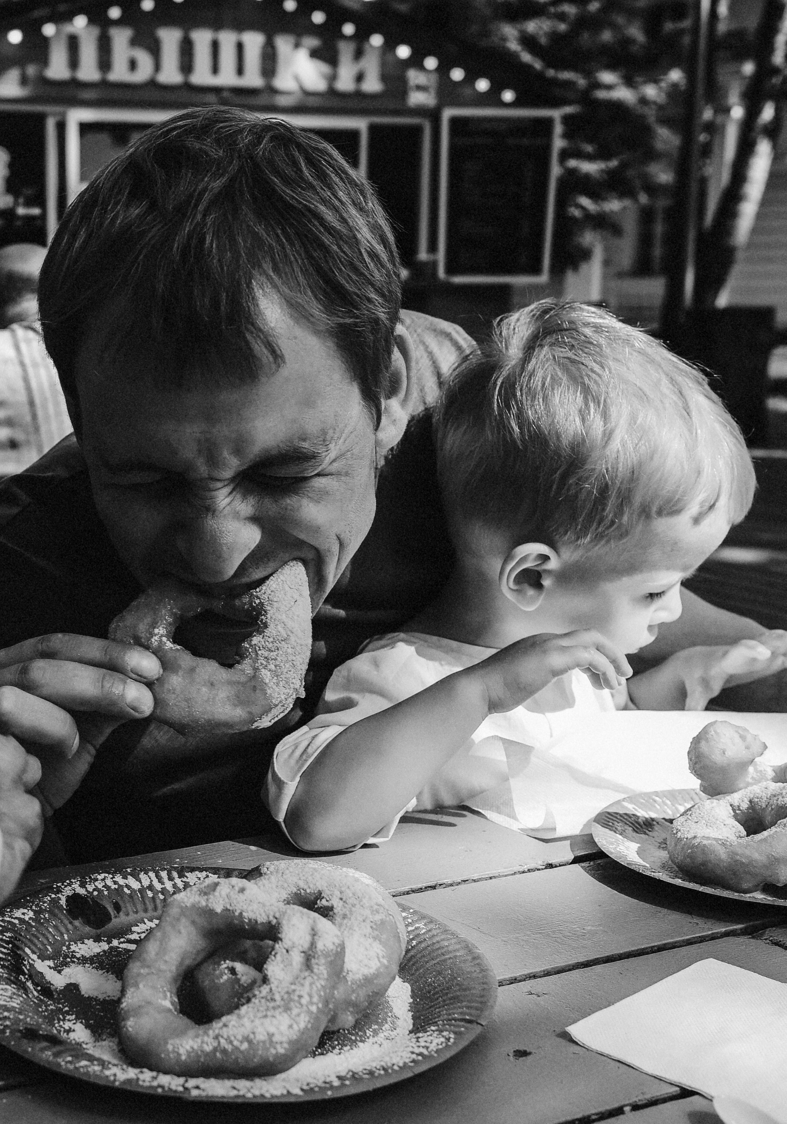 Семейная фотопрогулка парке. Елена Павел и Лев. Семейный и свадебный фотограф в Санкт-Петербурге Яна