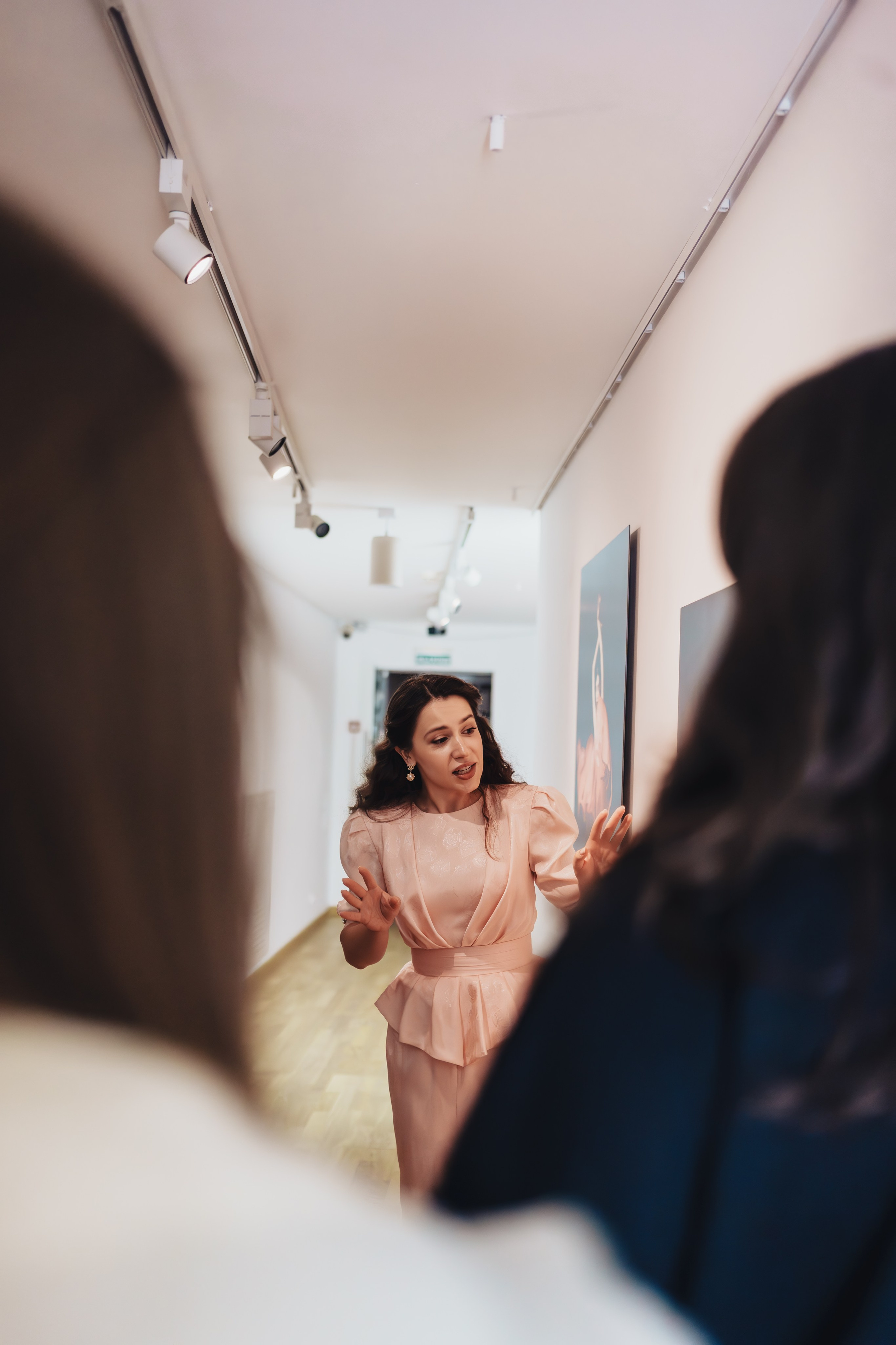 Выставка на крыше Парка Горького. Семейный и детский фотограф и видеограф в Москве, Серпухове и Тарусе Валерия Сорокина