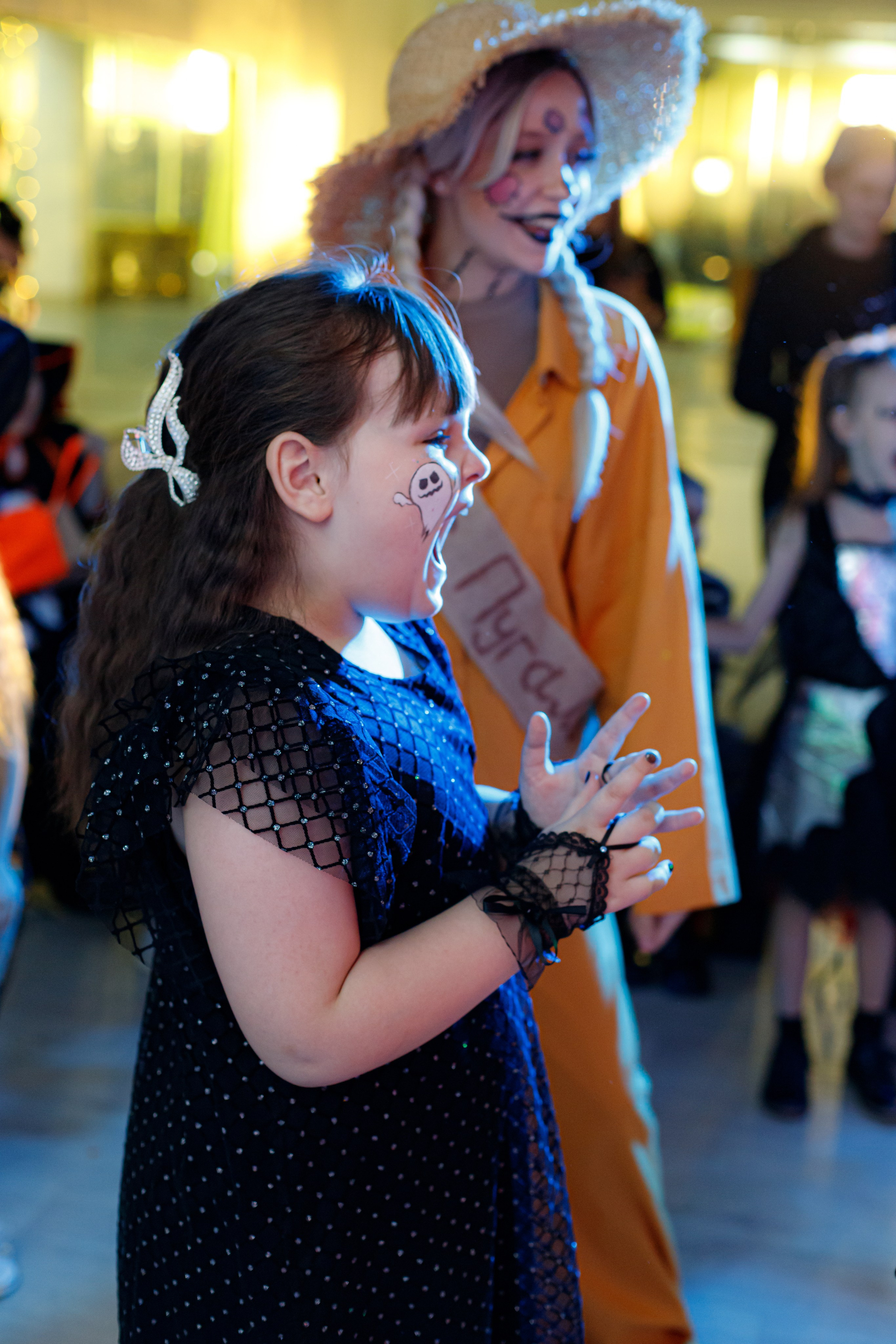 HALLOWEEN. Photokarish